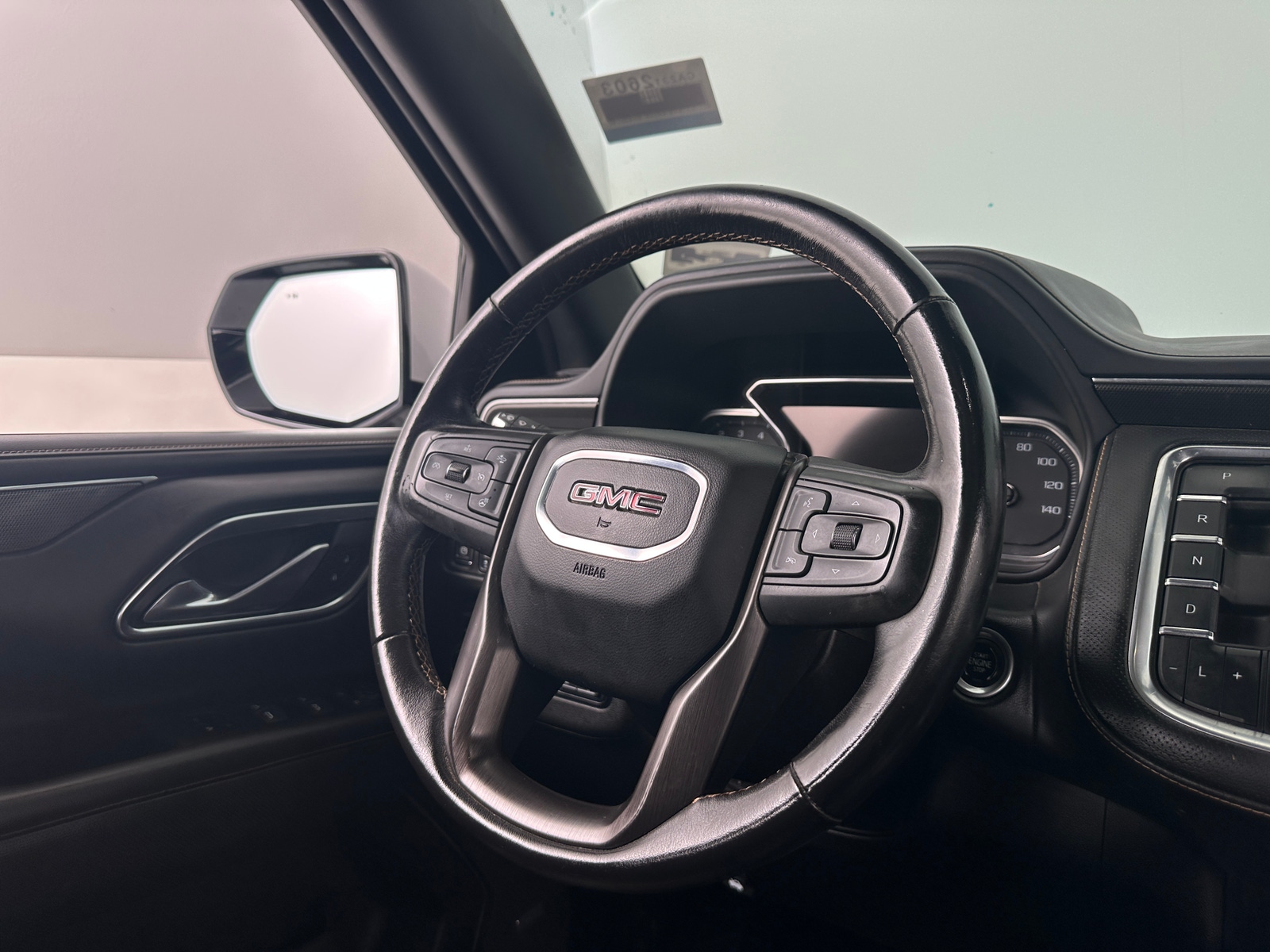 Thumbnail: 2021 GMC Yukon - 4