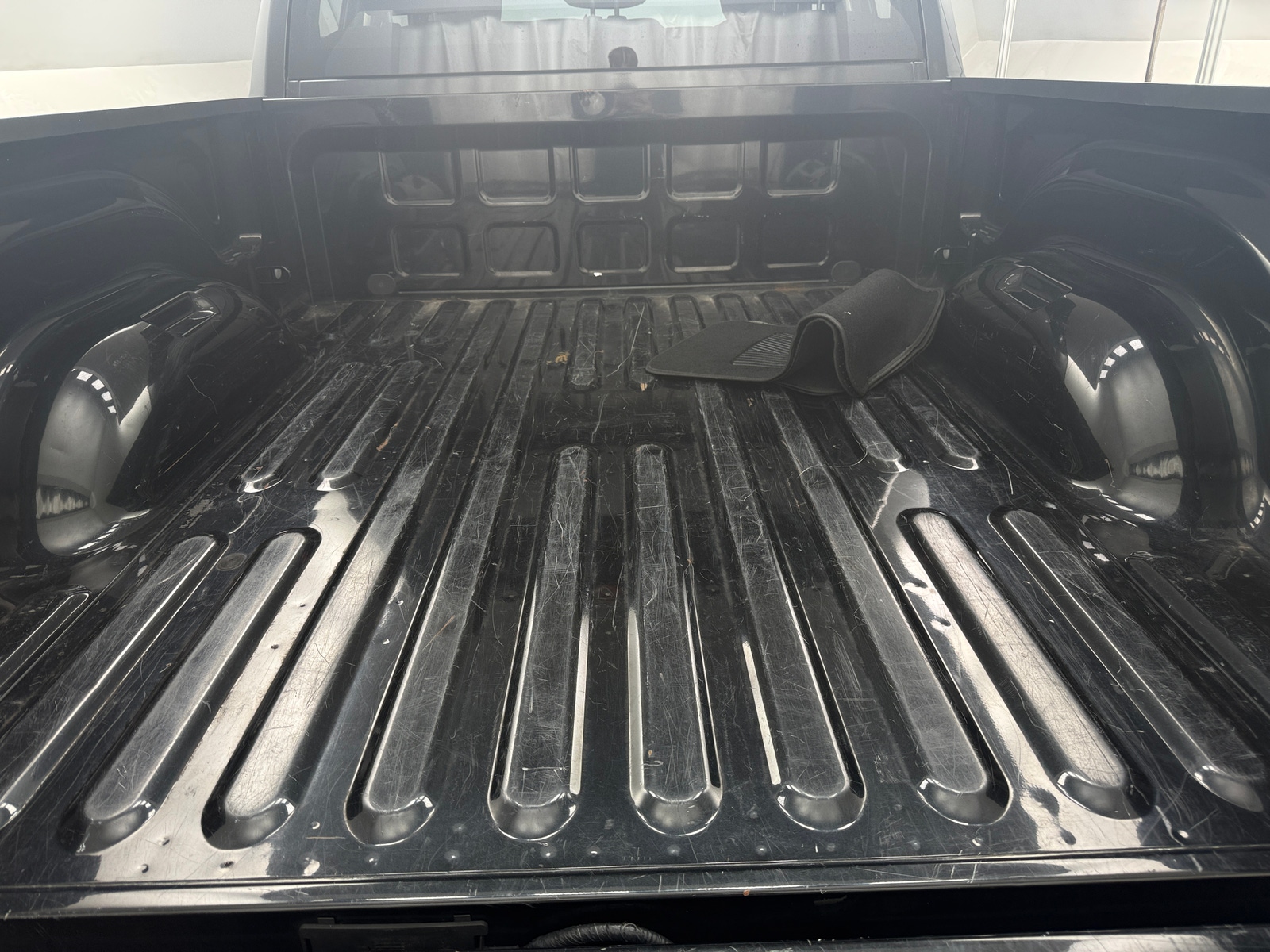 Thumbnail: 2019 RAM 1500 Classic - 7