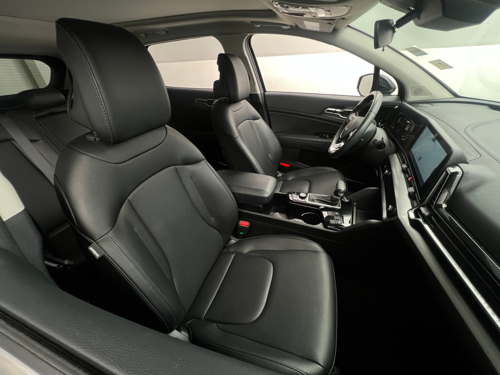 Thumbnail: 2025 Kia Sportage - 2