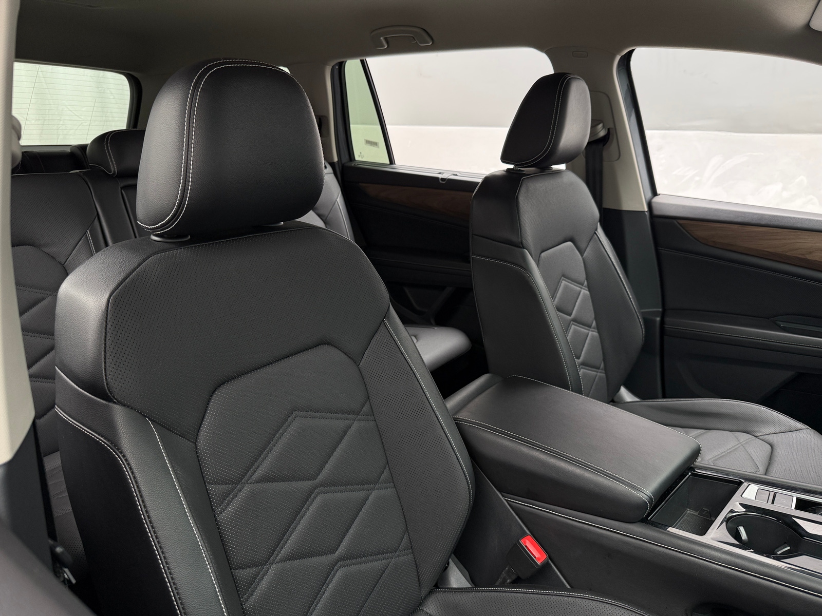 Thumbnail: 2024 Volkswagen Atlas - 2