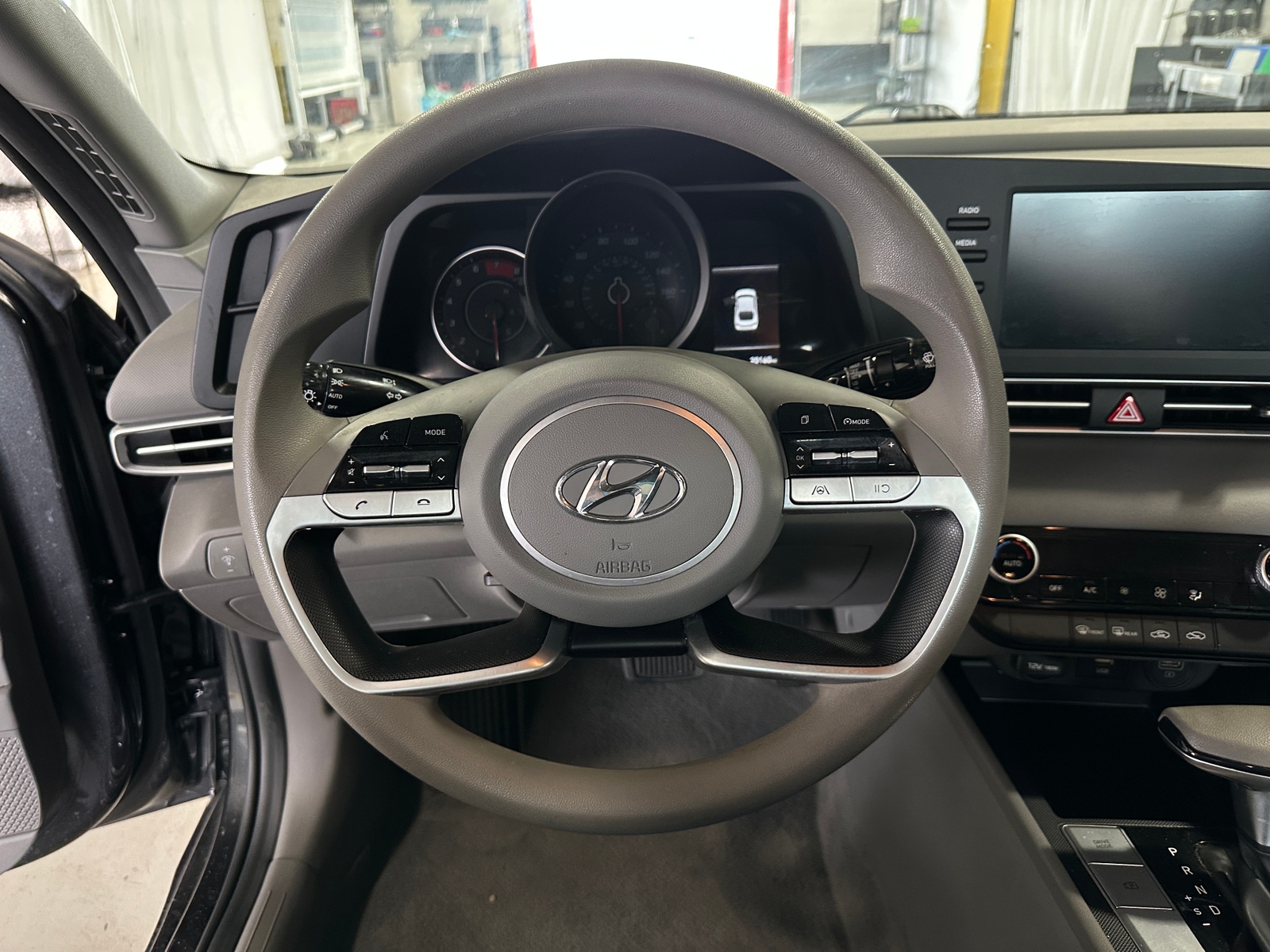 Thumbnail: 2021 Hyundai Elantra - 5