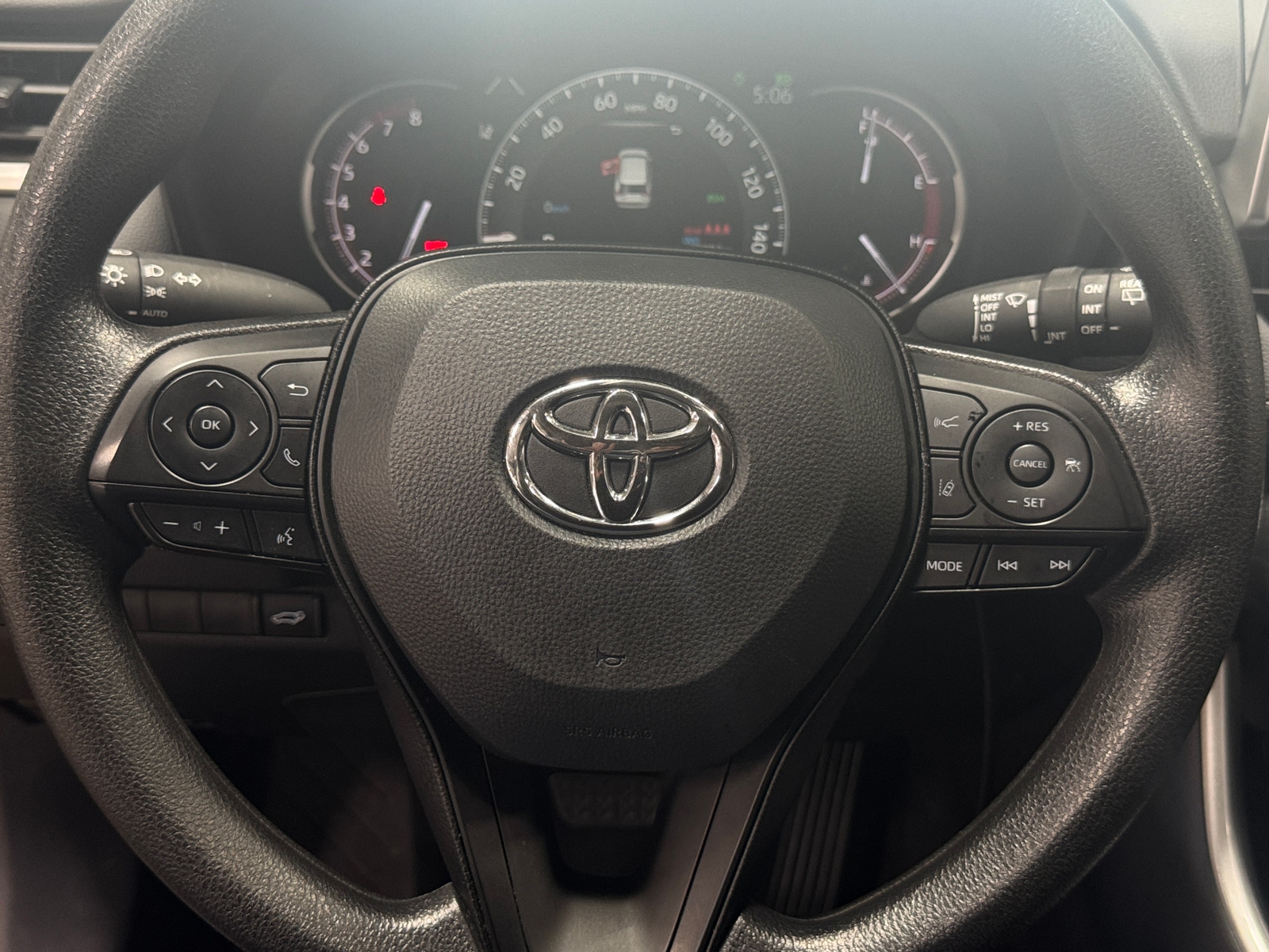 Thumbnail: 2025 Toyota RAV4 - 5