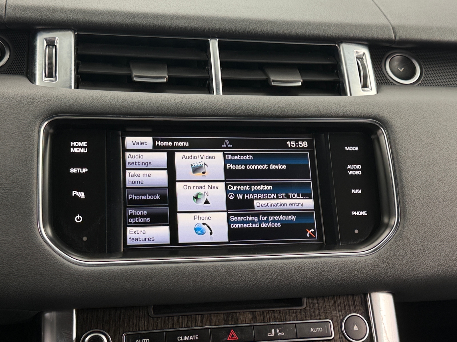 Thumbnail: 2014 Land Rover Range Rover Sport - 3