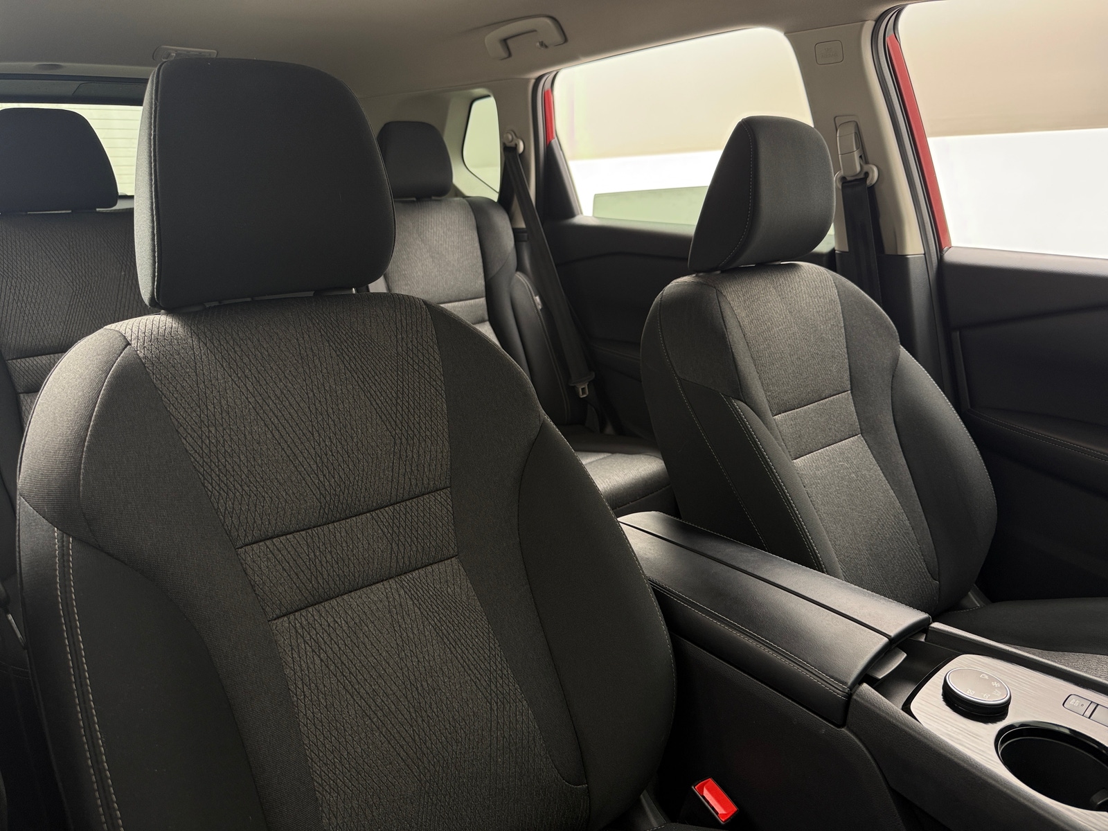 Thumbnail: 2025 Nissan Rogue - 2