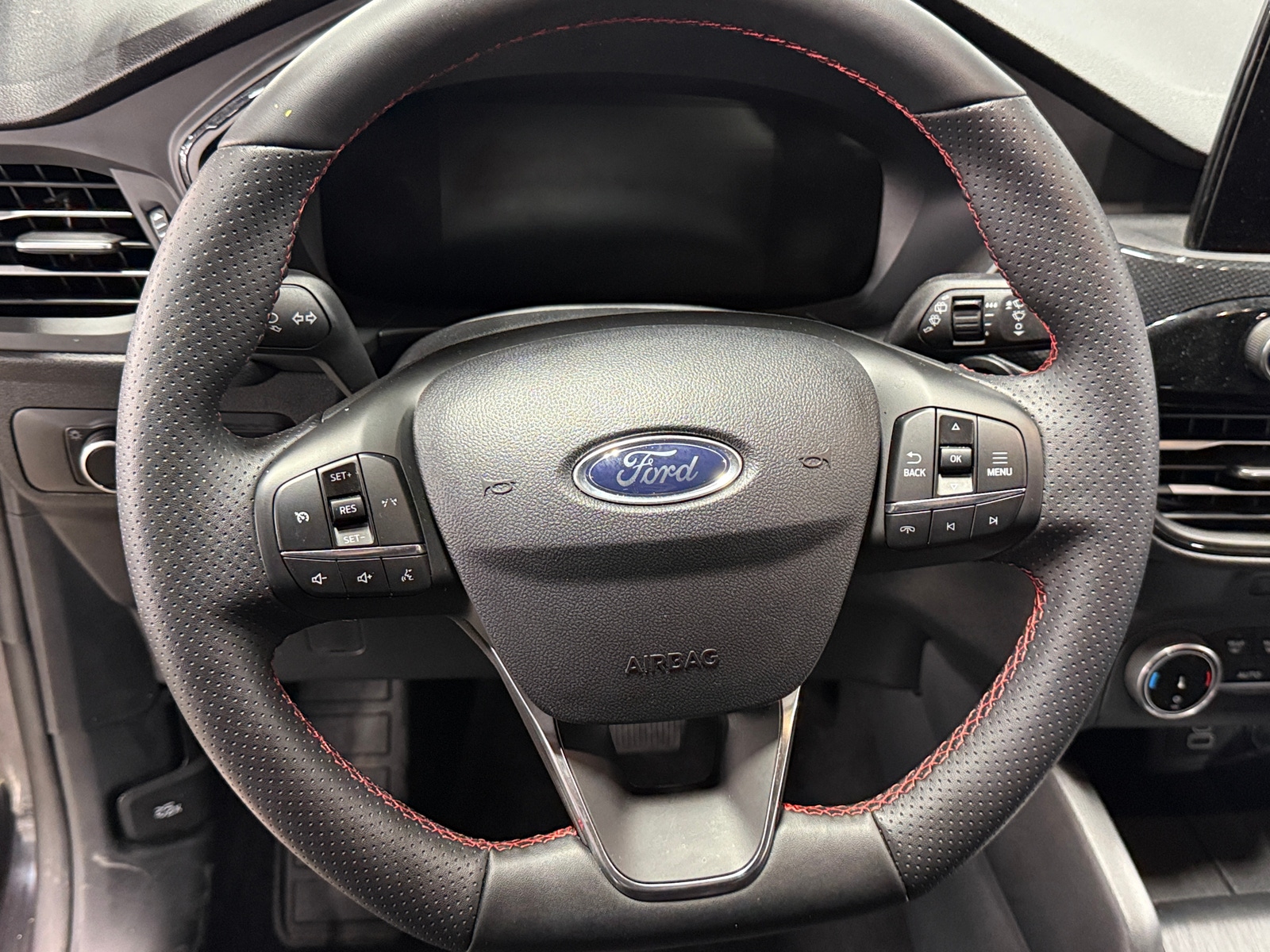 Thumbnail: 2025 Ford Escape - 5