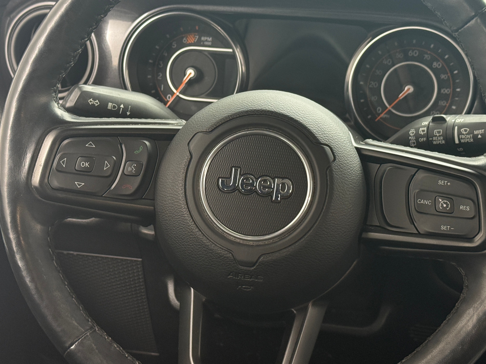 Thumbnail: 2020 Jeep Wrangler - 5