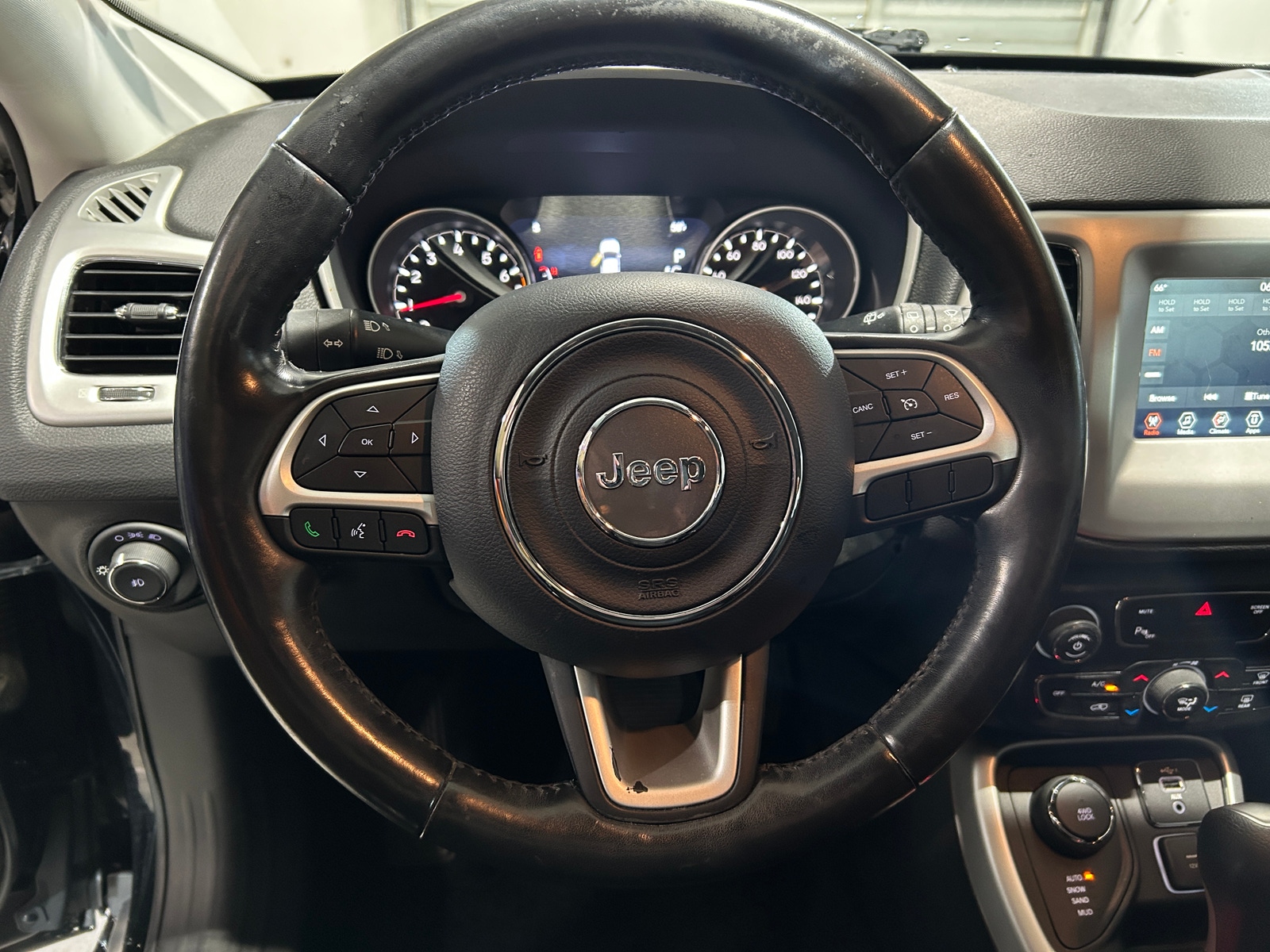 Thumbnail: 2019 Jeep Compass - 5