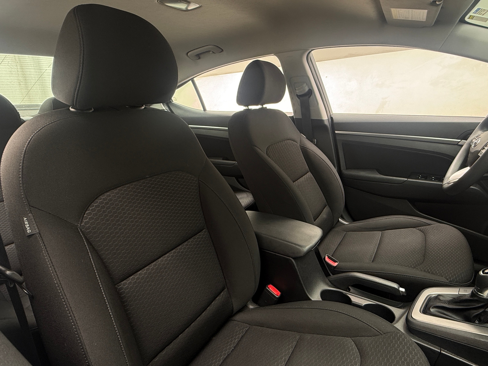 Thumbnail: 2020 Hyundai Elantra - 2