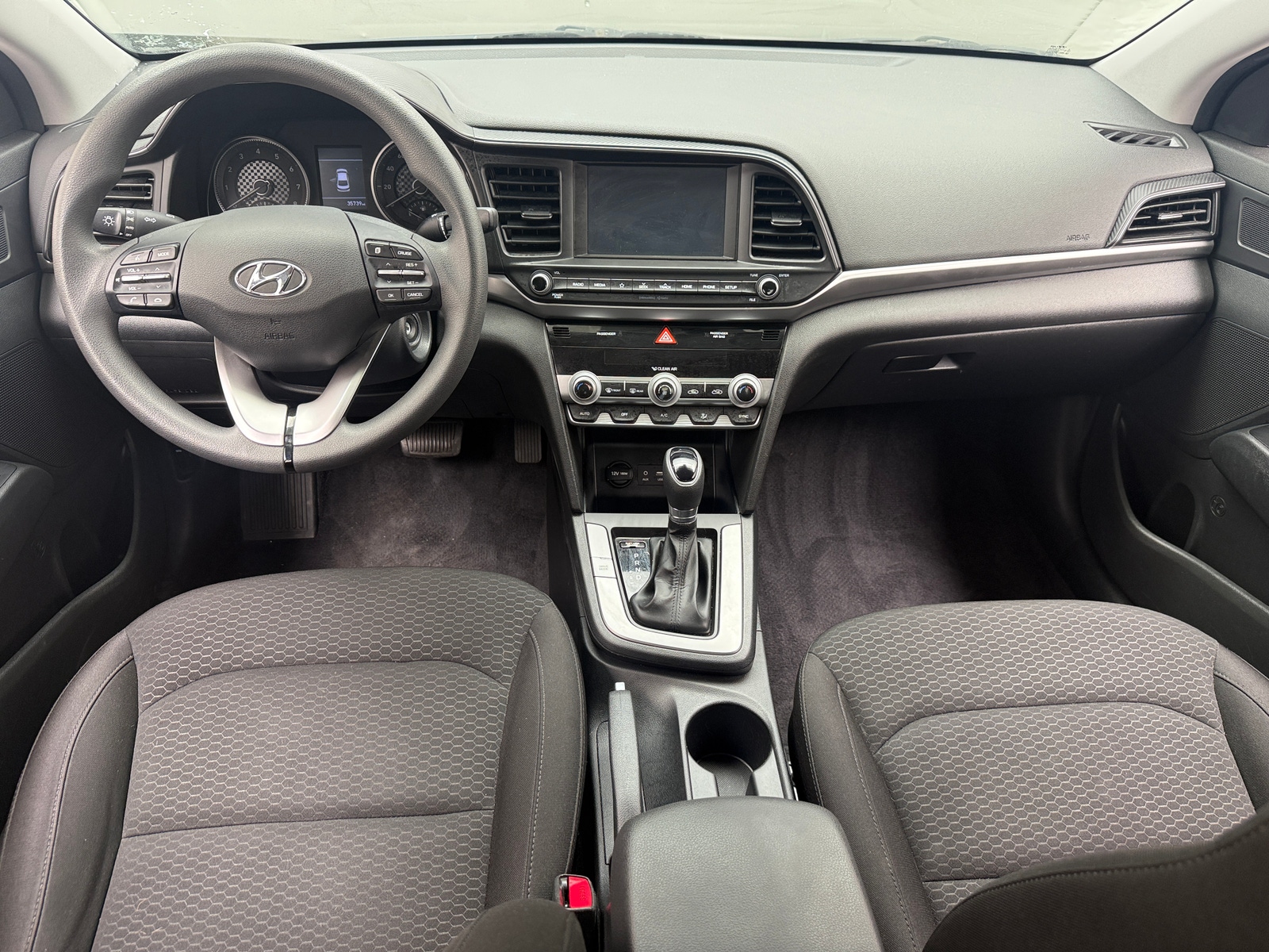 Thumbnail: 2020 Hyundai Elantra - 3