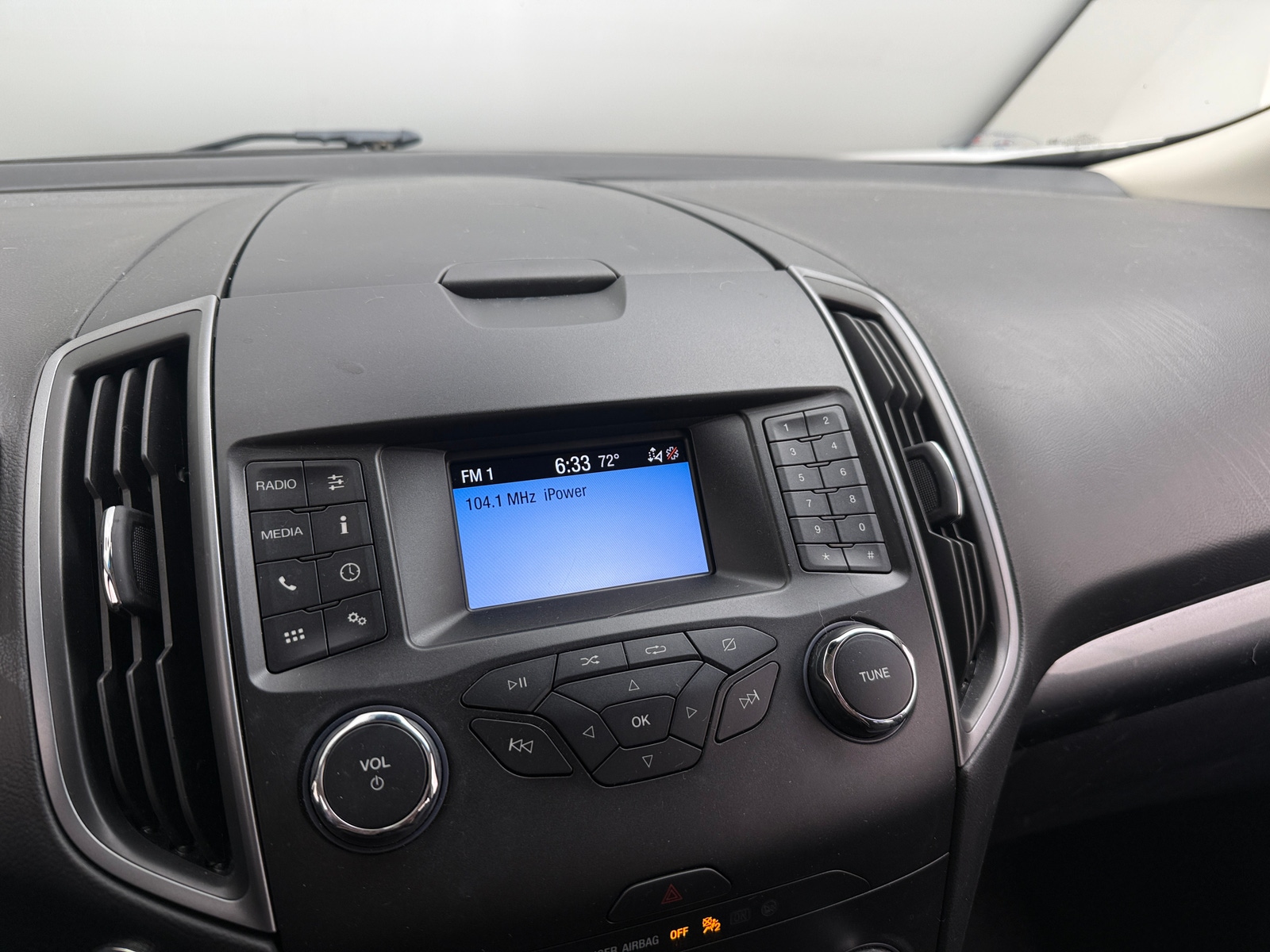 Thumbnail: 2019 Ford Edge - 4