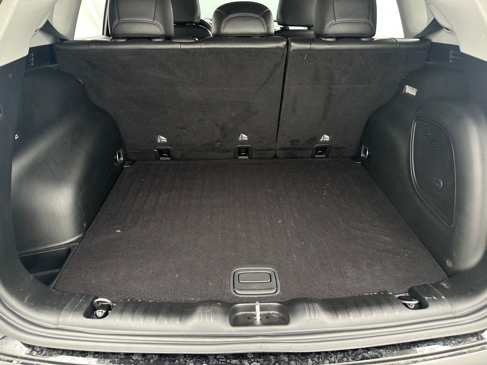 Thumbnail: 2022 Jeep Compass - 6