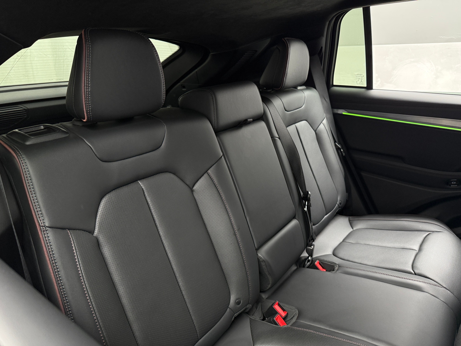 Thumbnail: 2024 Jeep Wagoneer S - 5