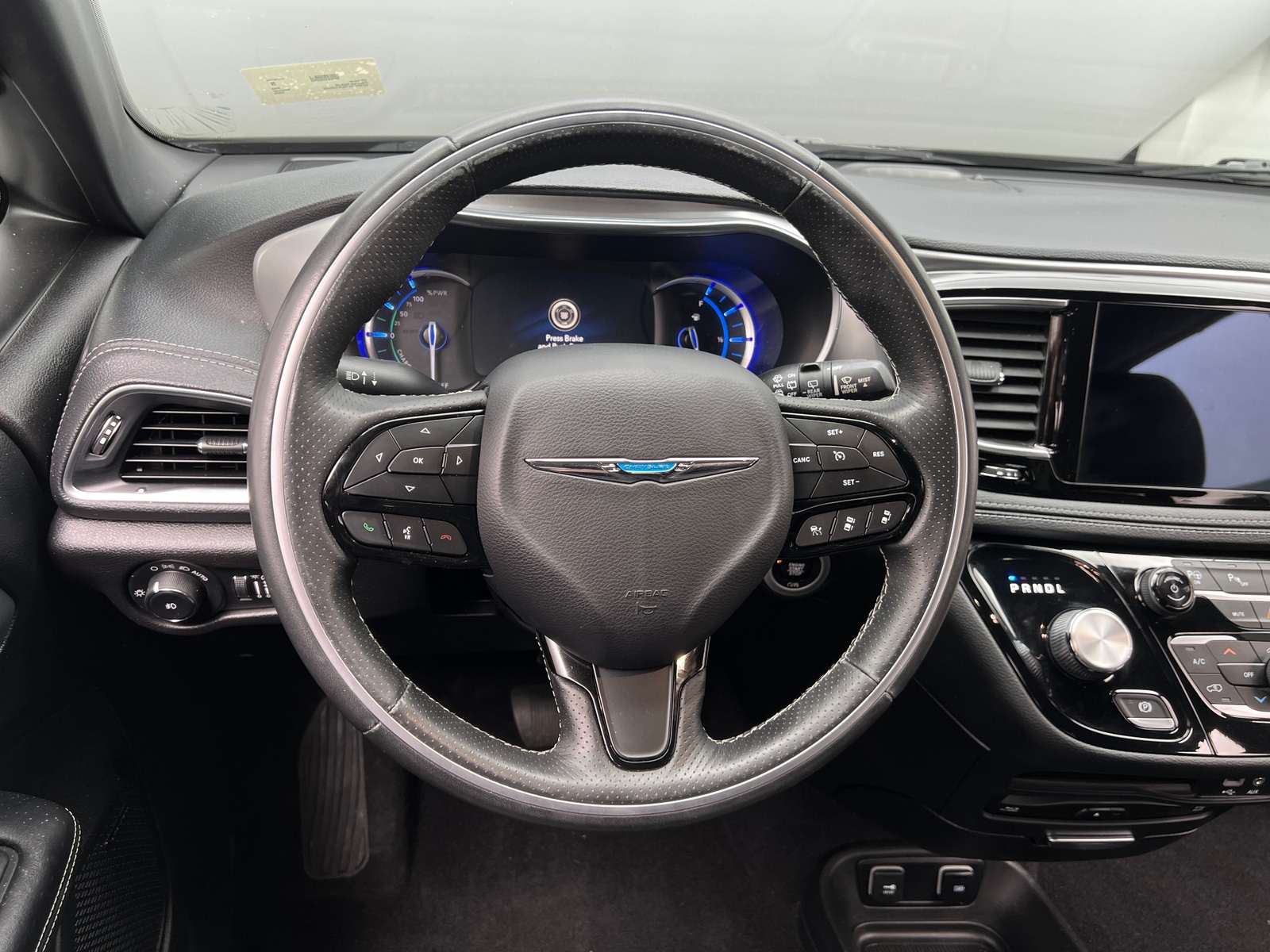 Thumbnail: 2020 Chrysler Pacifica - 4