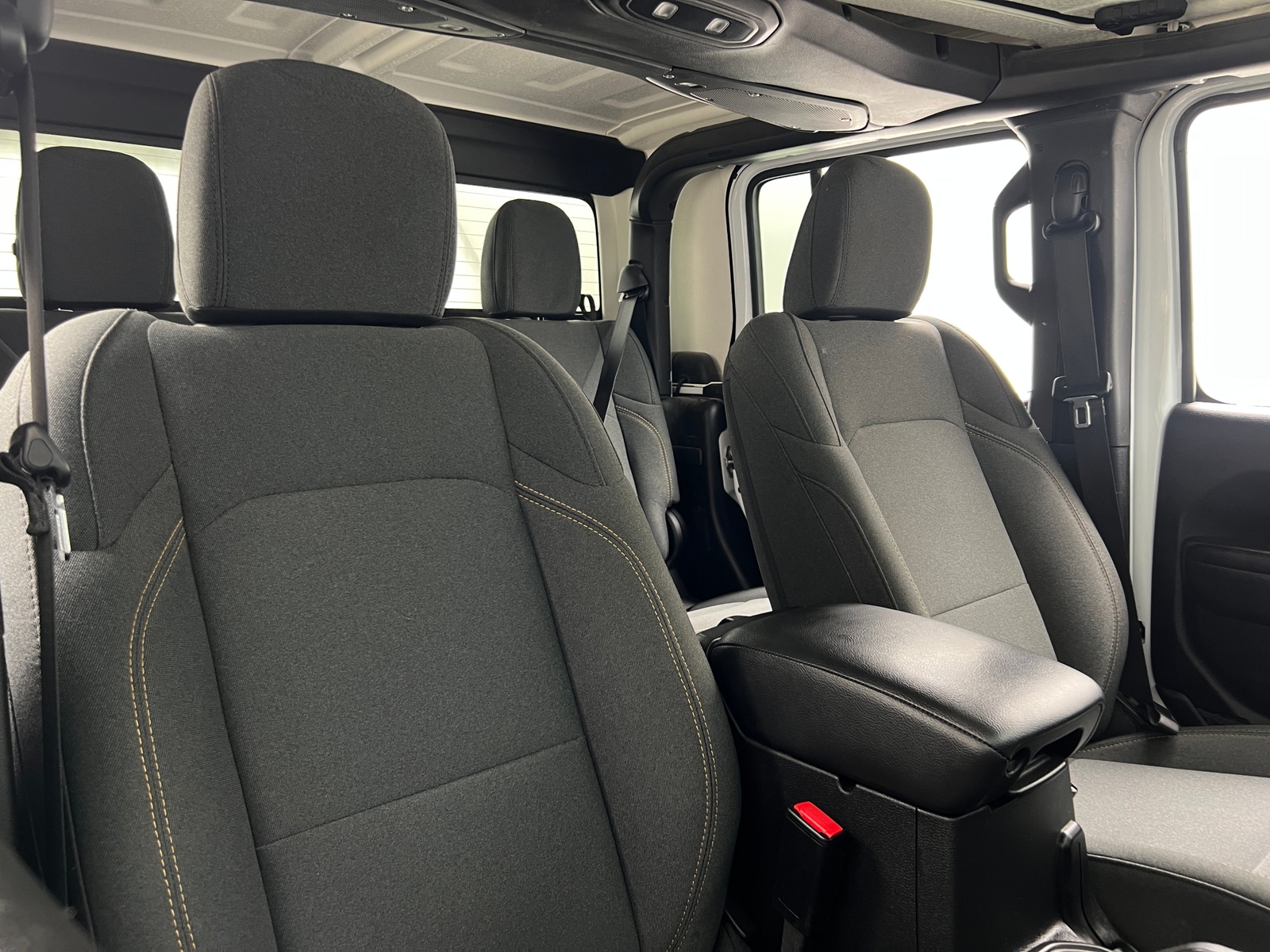 Thumbnail: 2025 Jeep Gladiator - 2