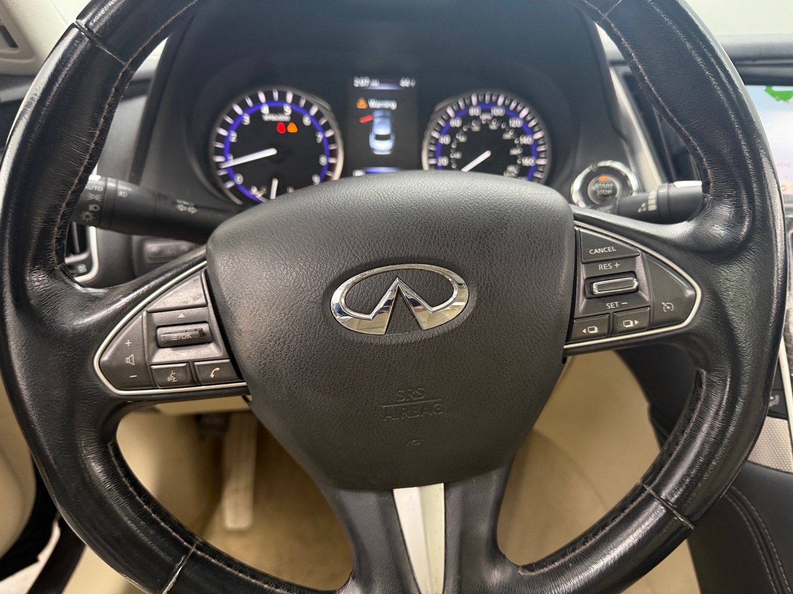 Thumbnail: 2014 INFINITI Q50 - 4