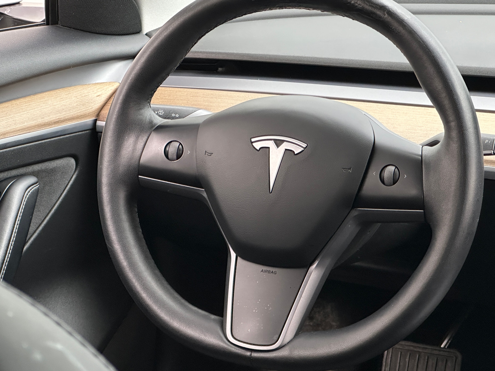 Thumbnail: 2021 Tesla Model 3 - 4