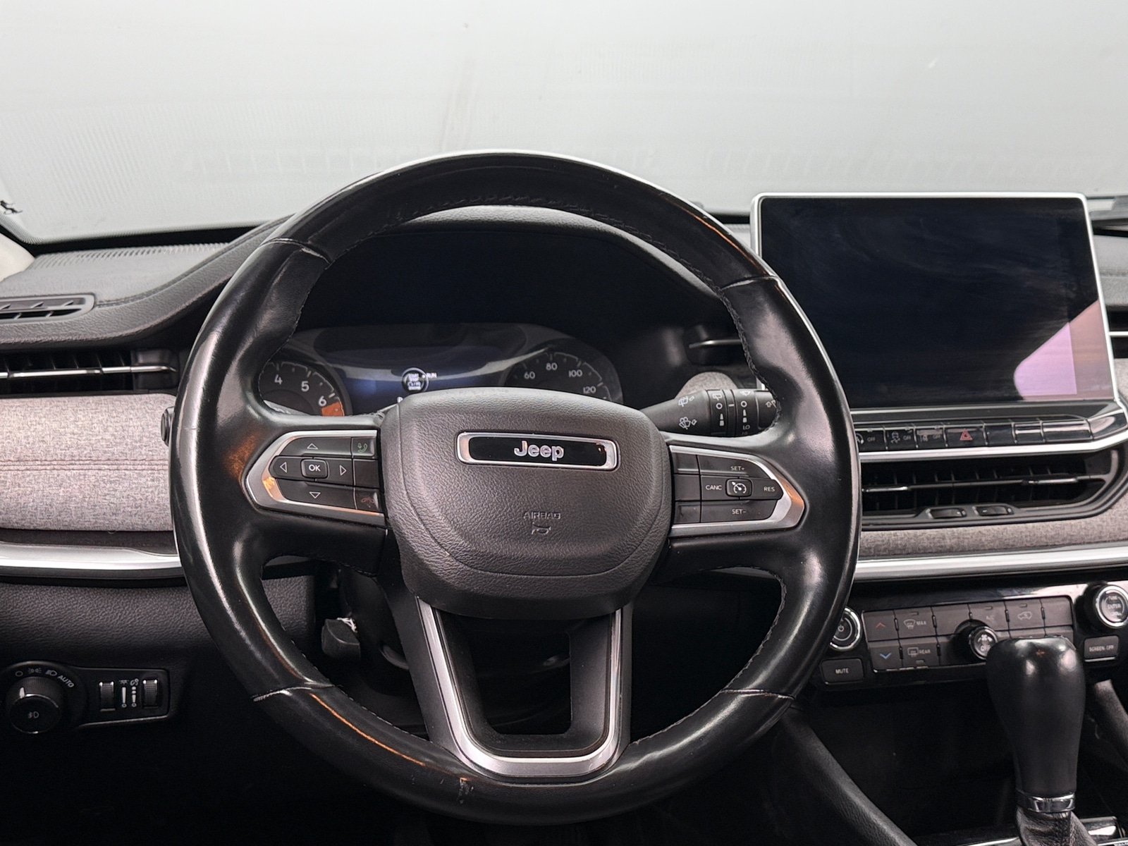 Thumbnail: 2022 Jeep Compass - 4