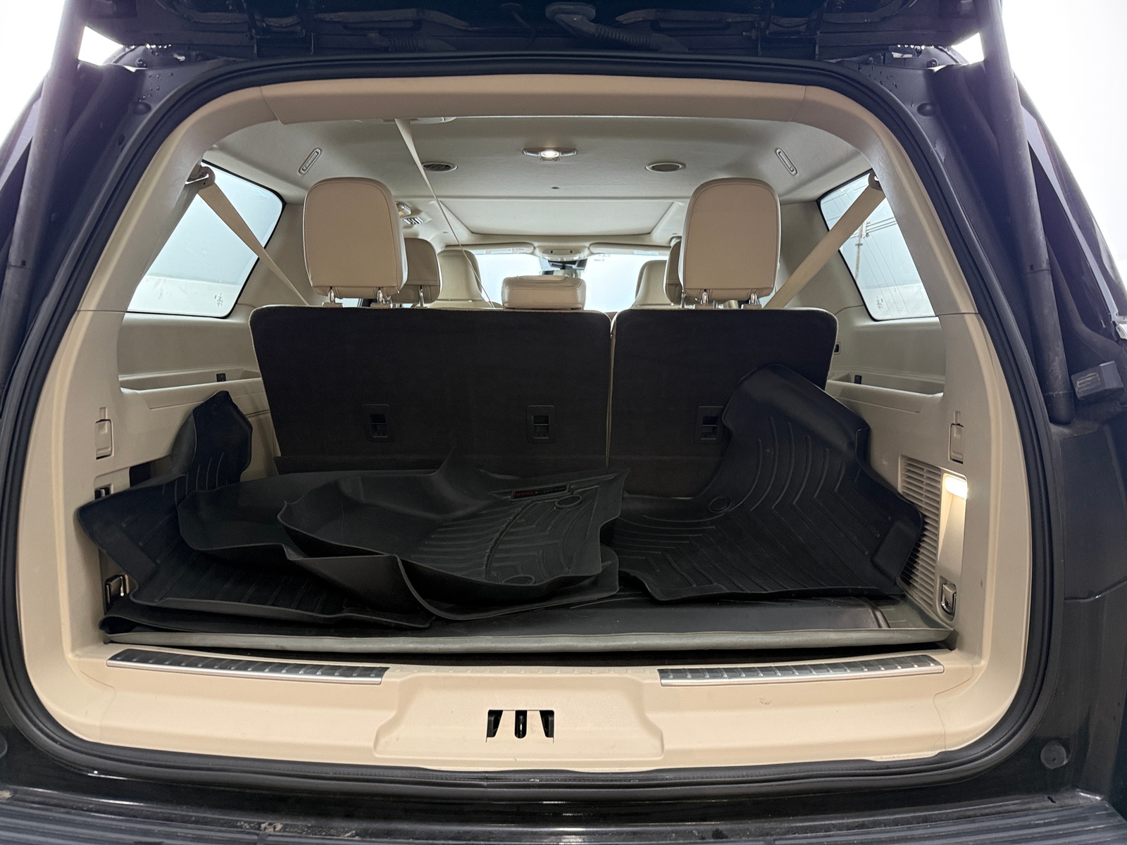 Thumbnail: 2021 Lincoln Navigator L - 6