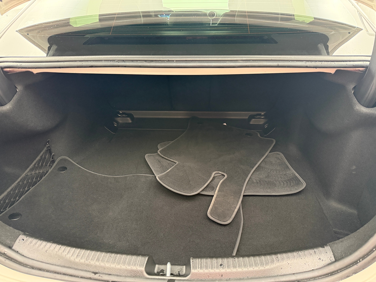 Thumbnail: 2024 Mercedes-Benz C-Class - 6