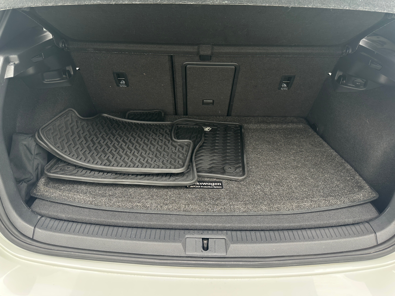 Thumbnail: 2019 Volkswagen Golf - 6