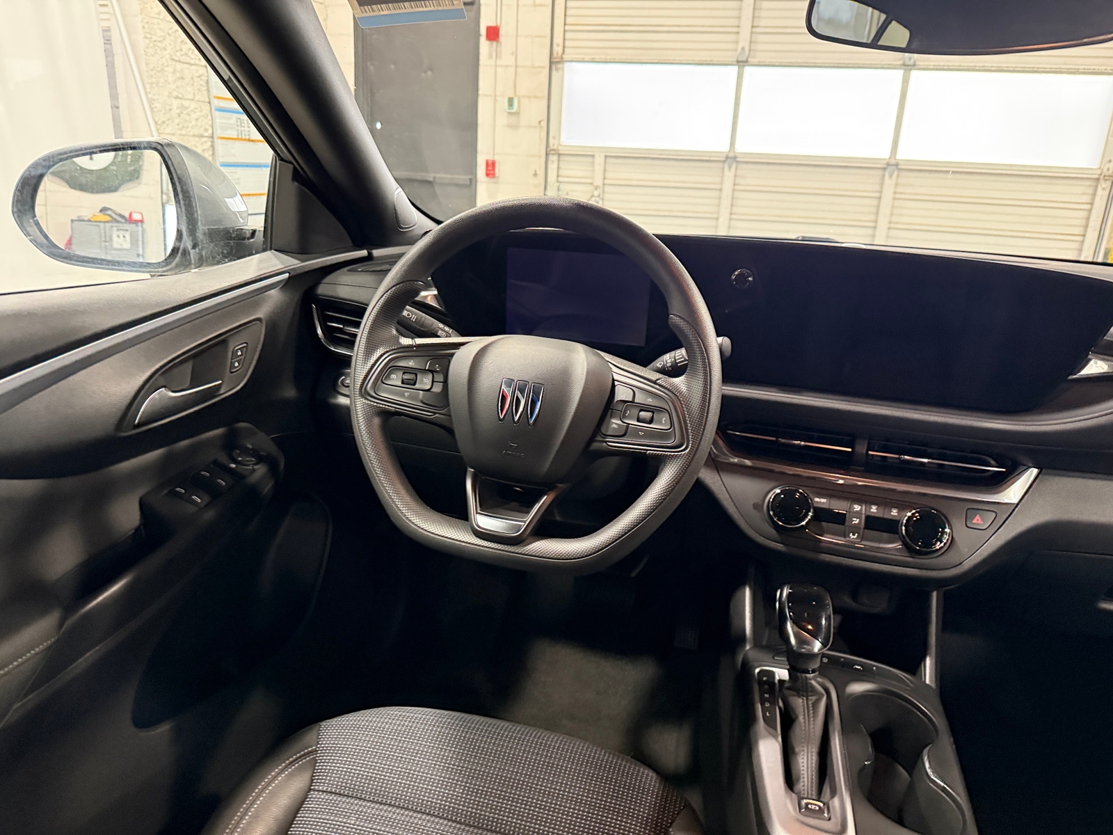 Thumbnail: 2025 Buick Envista - 4