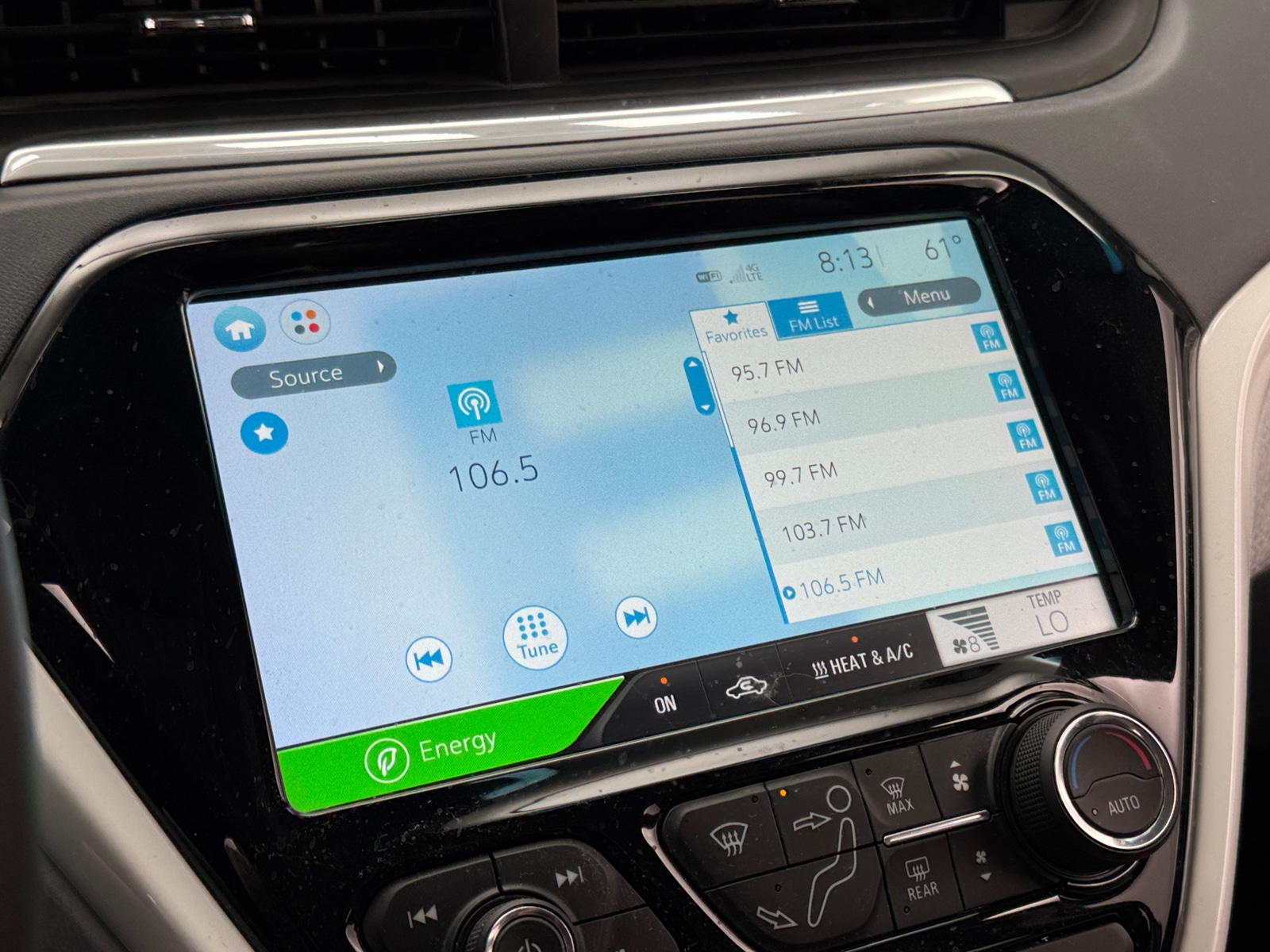 Thumbnail: 2018 Chevrolet Bolt EV - 4