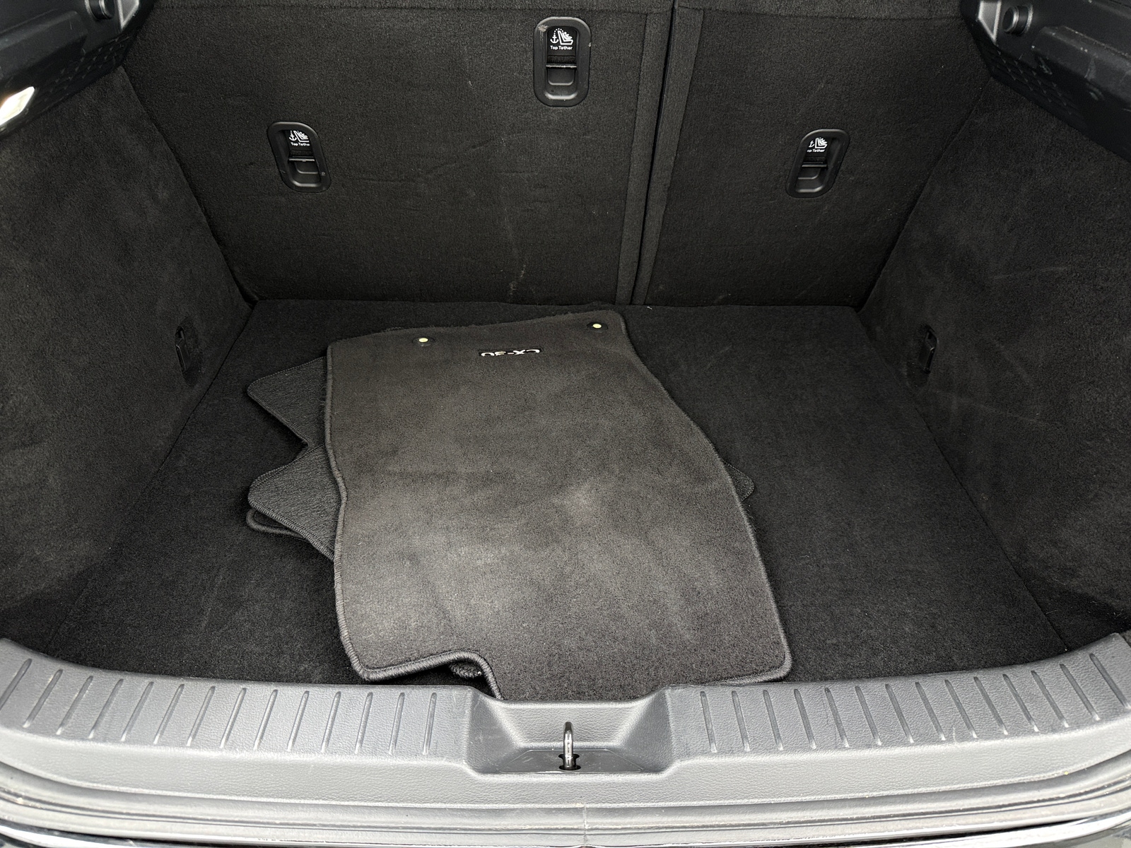 Thumbnail: 2025 Mazda CX-30 - 6