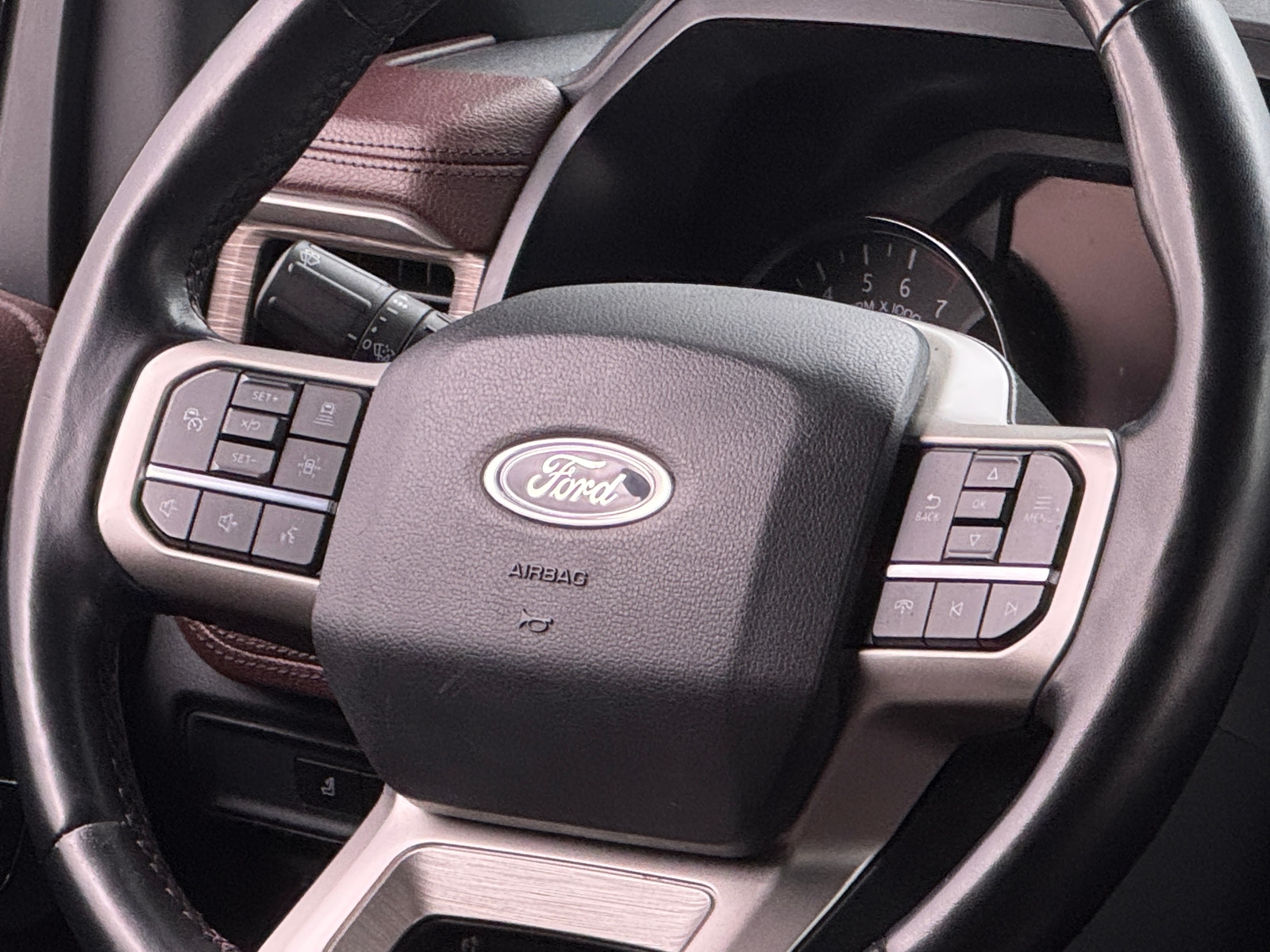 Thumbnail: 2022 Ford Expedition - 4