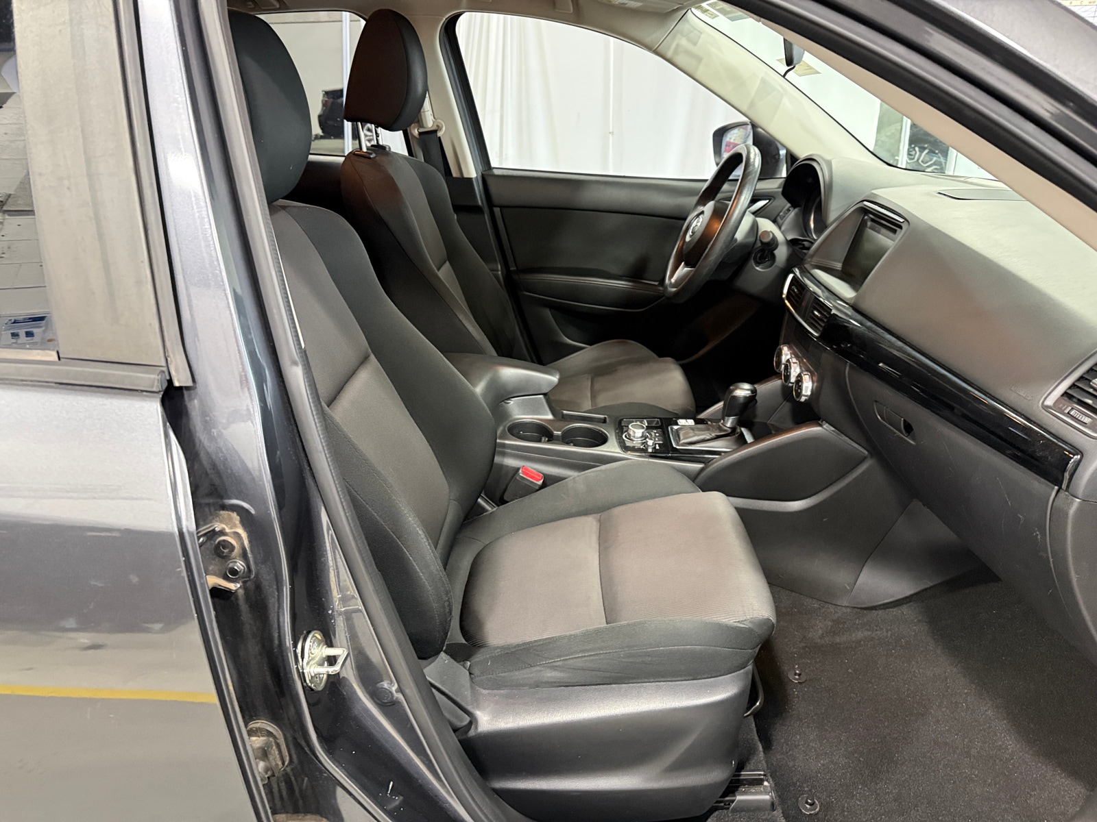 Thumbnail: 2016 Mazda CX-5 - 2