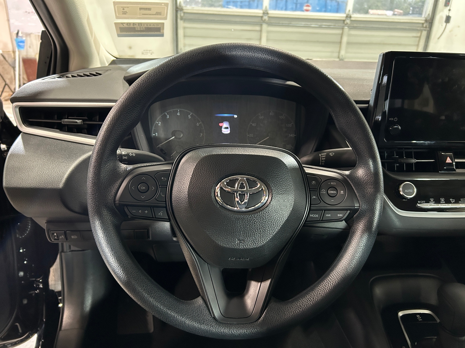 Thumbnail: 2025 Toyota Corolla - 5