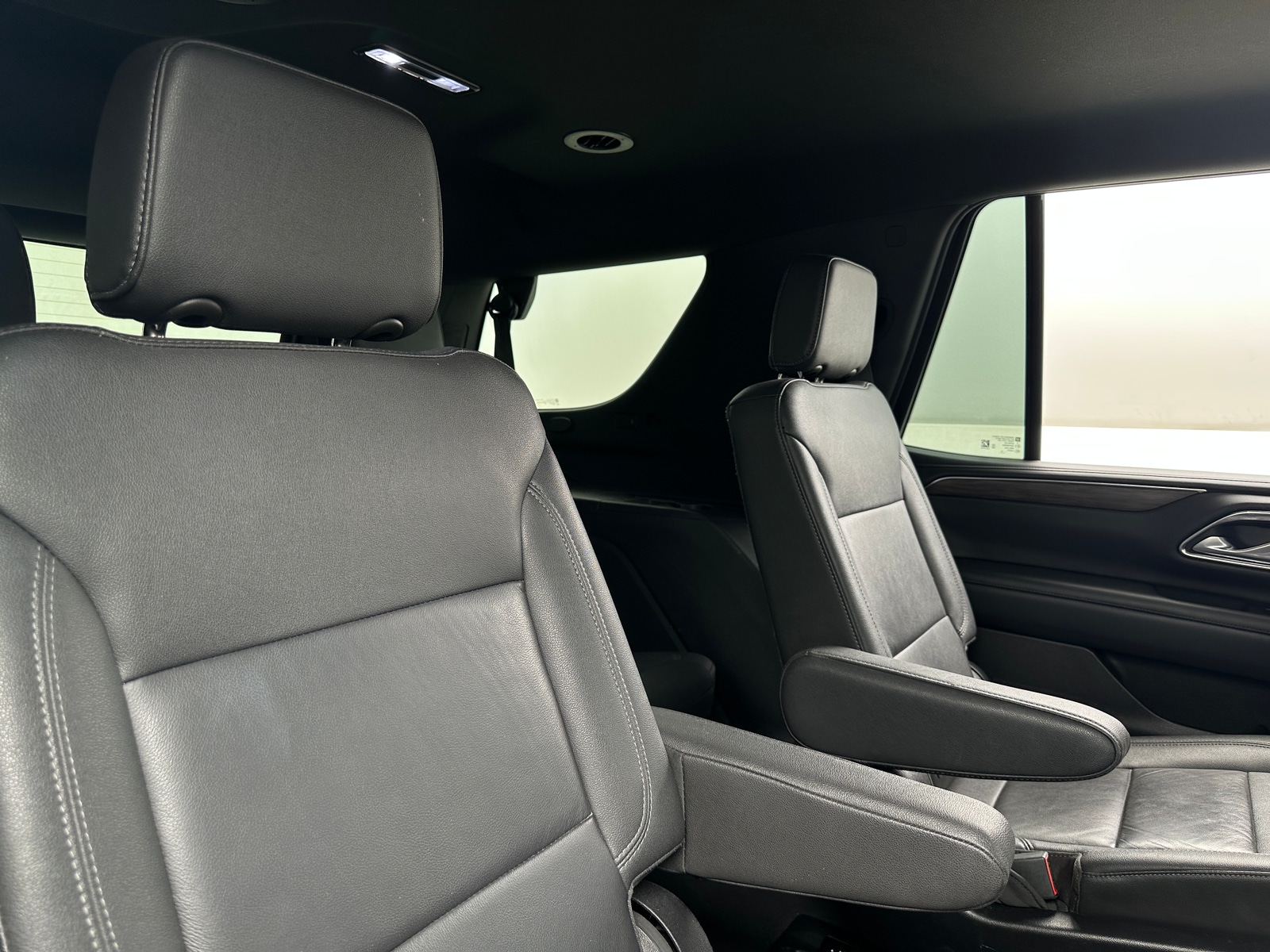 Thumbnail: 2022 Chevrolet Tahoe - 5