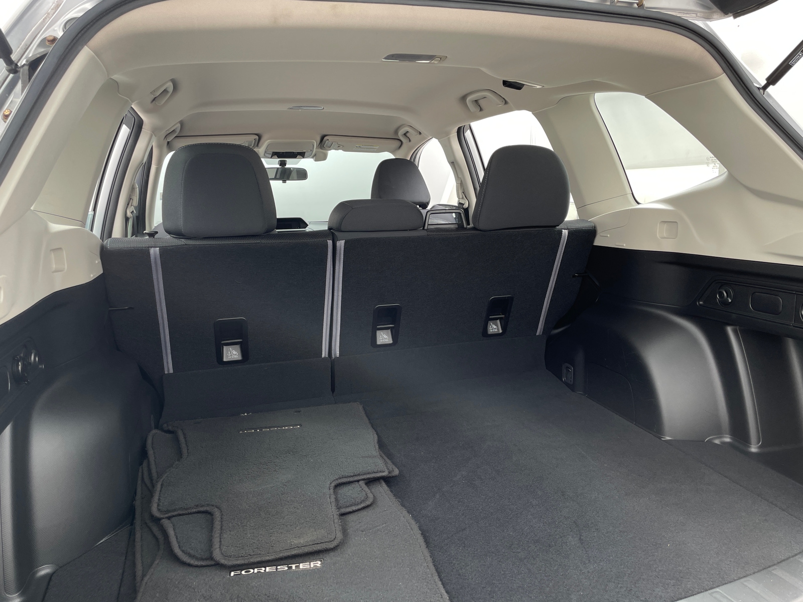 Thumbnail: 2020 Subaru Forester - 7