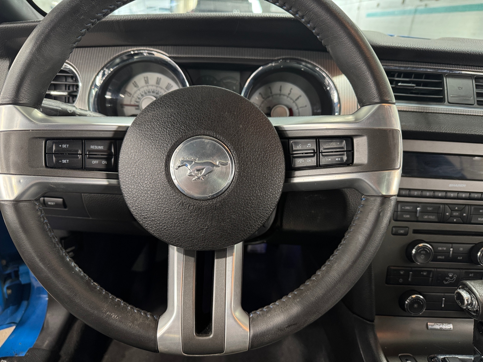 Thumbnail: 2010 Ford Mustang - 3