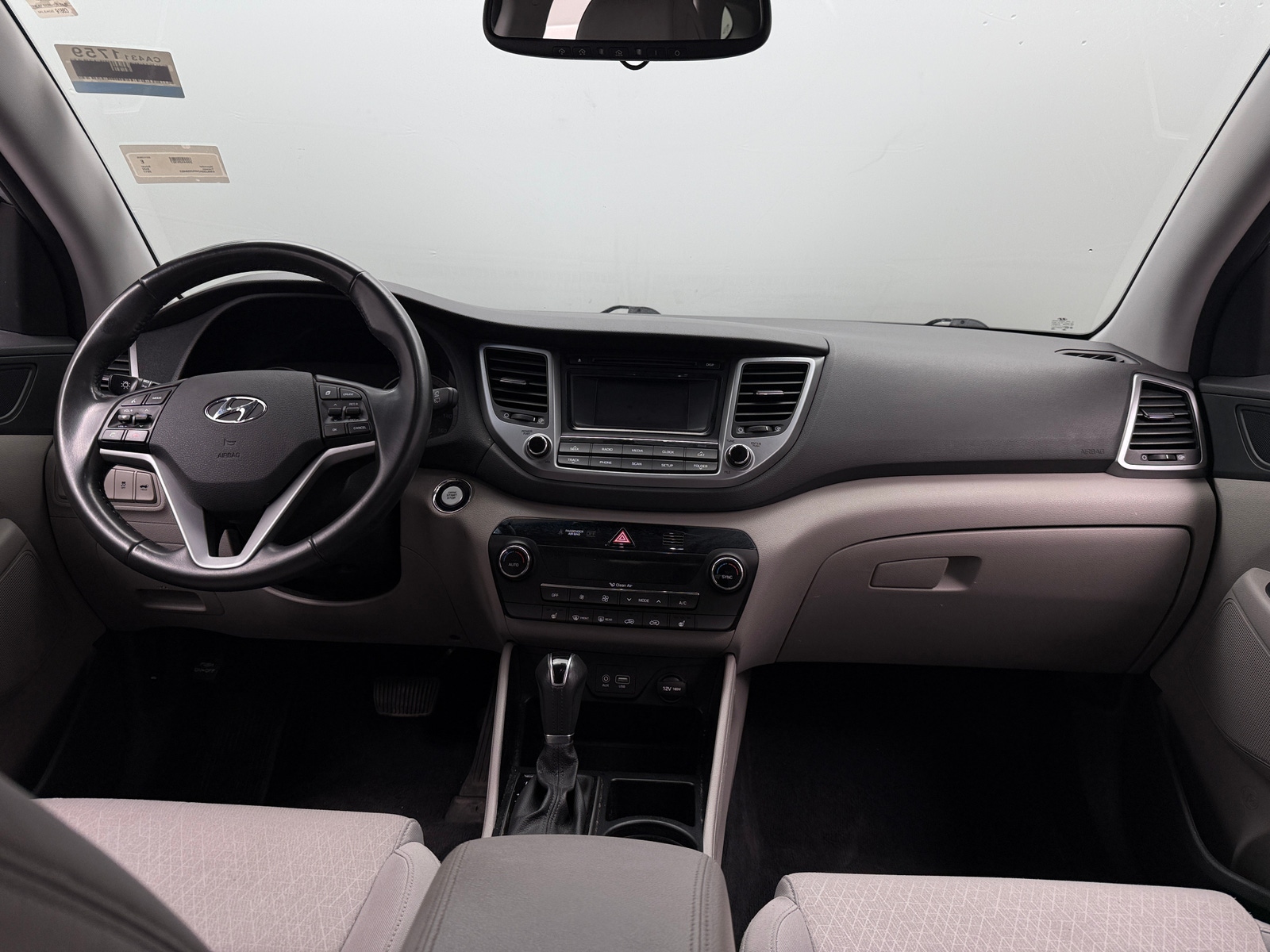 Thumbnail: 2017 Hyundai Tucson - 3