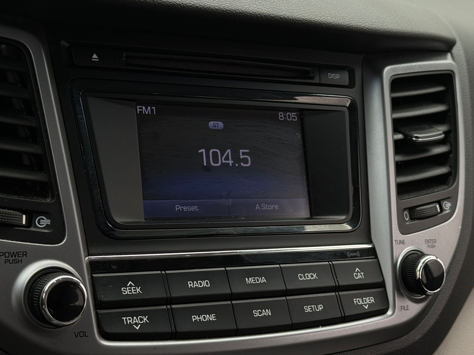 Thumbnail: 2017 Hyundai Tucson - 4