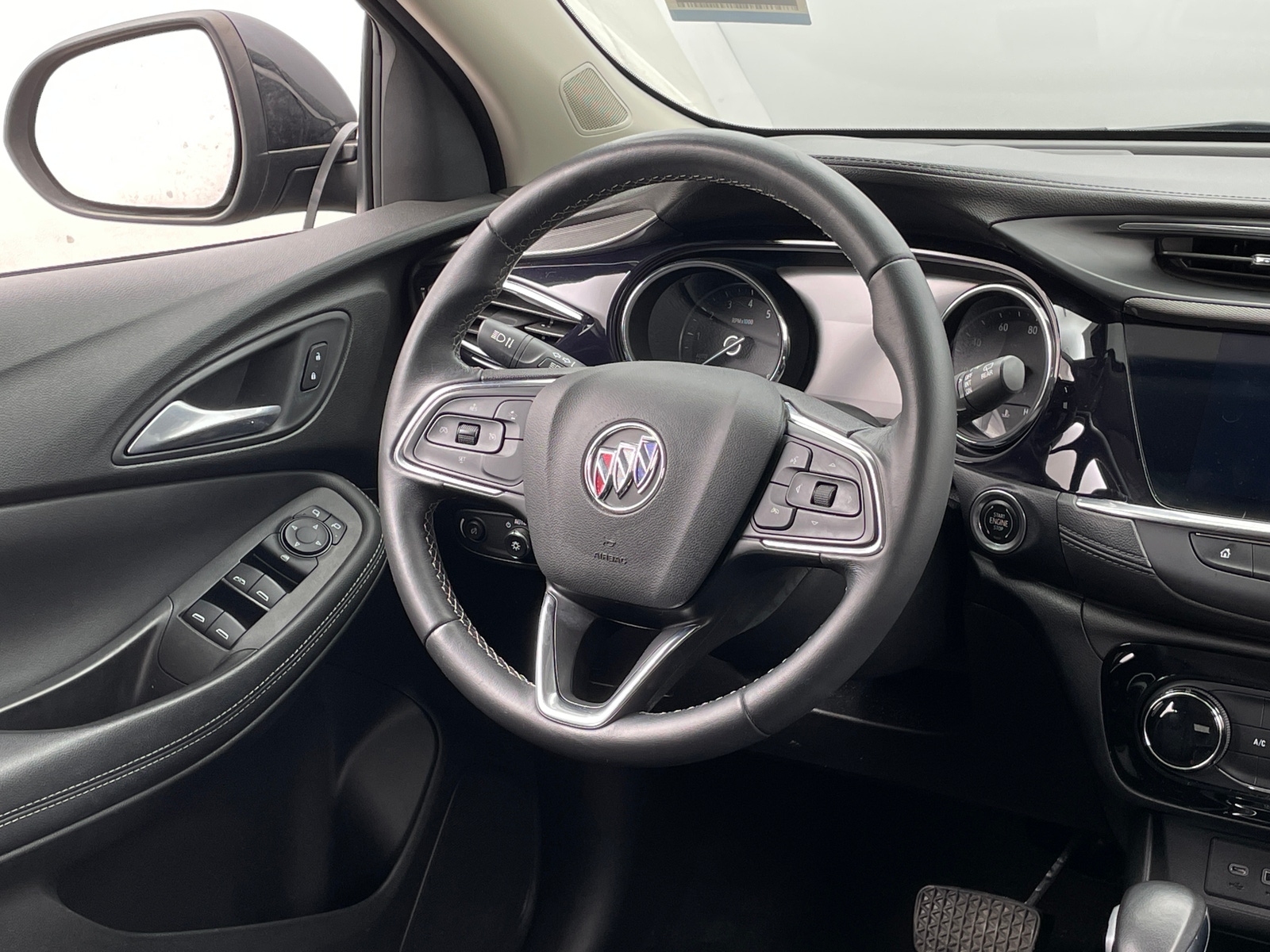 Thumbnail: 2021 Buick Encore GX - 4