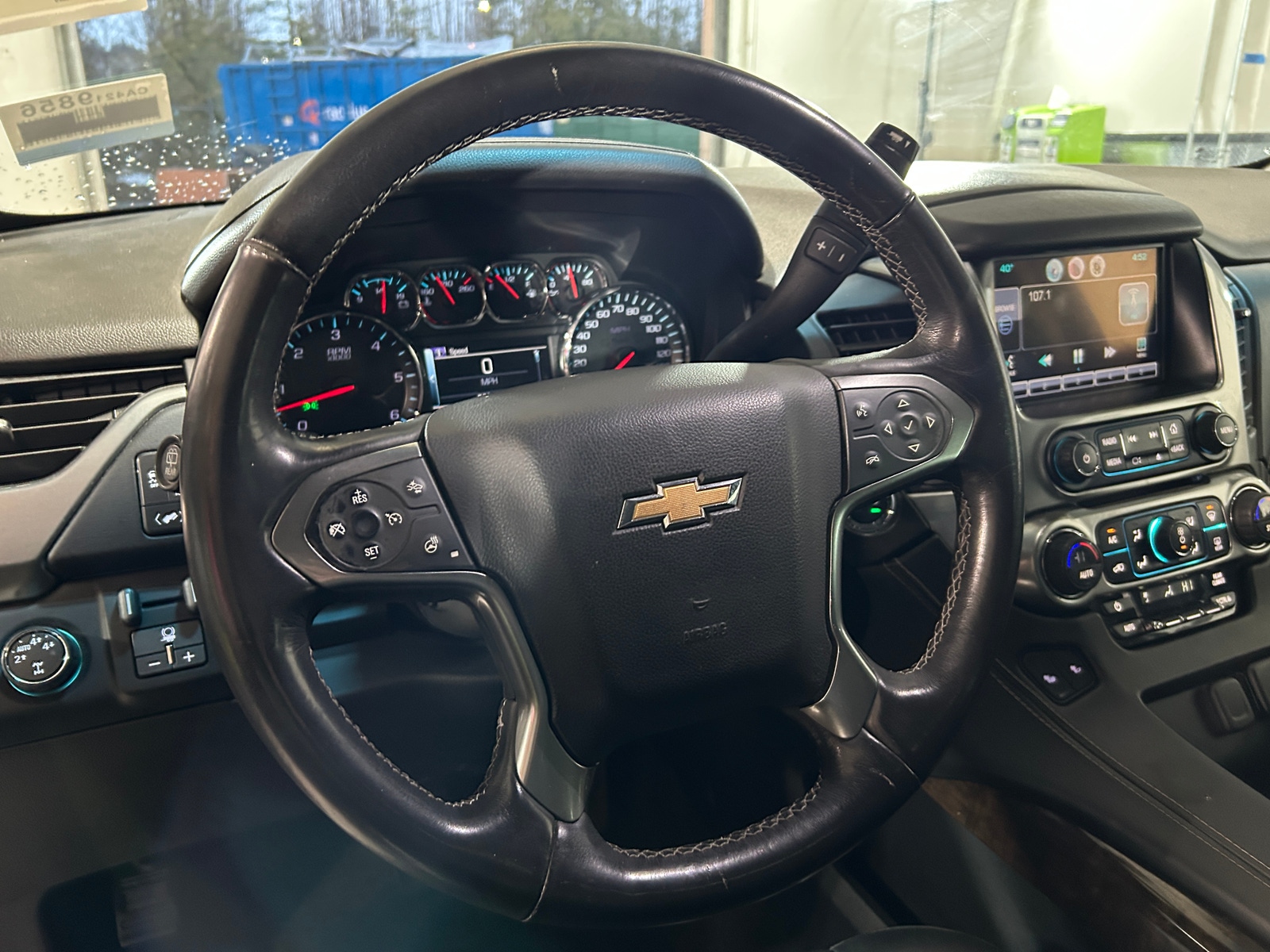 Thumbnail: 2015 Chevrolet Suburban - 4