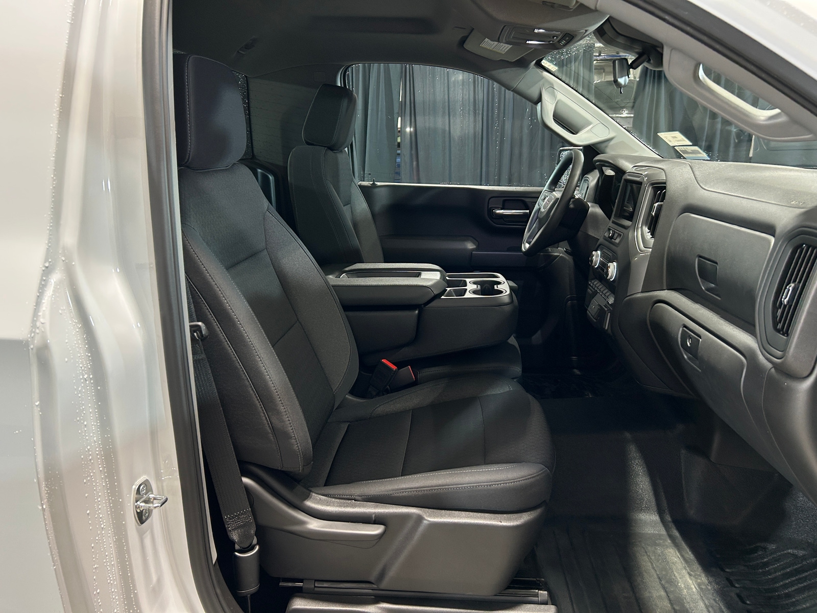 Thumbnail: 2024 GMC Sierra 1500 - 2