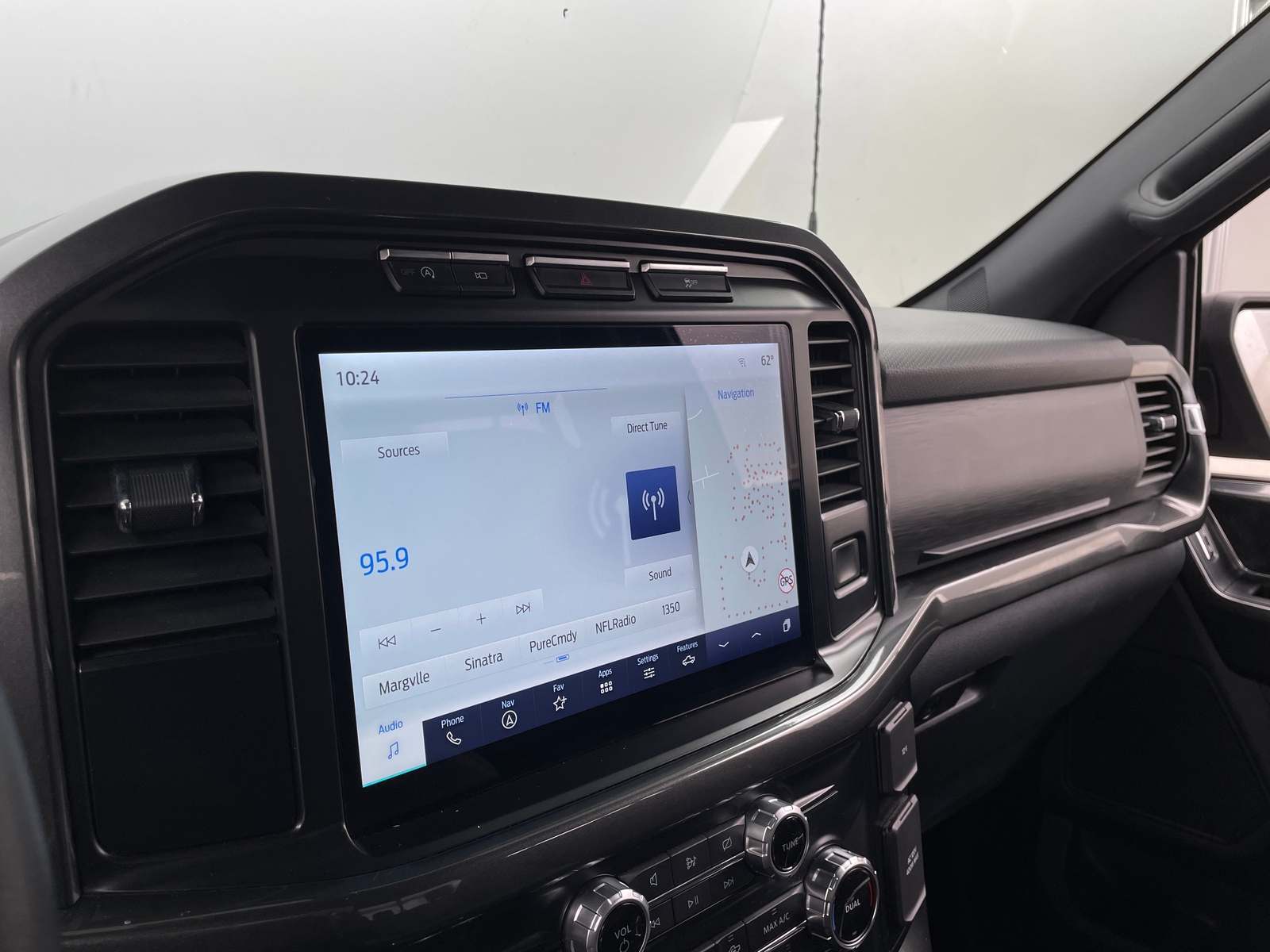 Thumbnail: 2023 Ford Econoline - 4