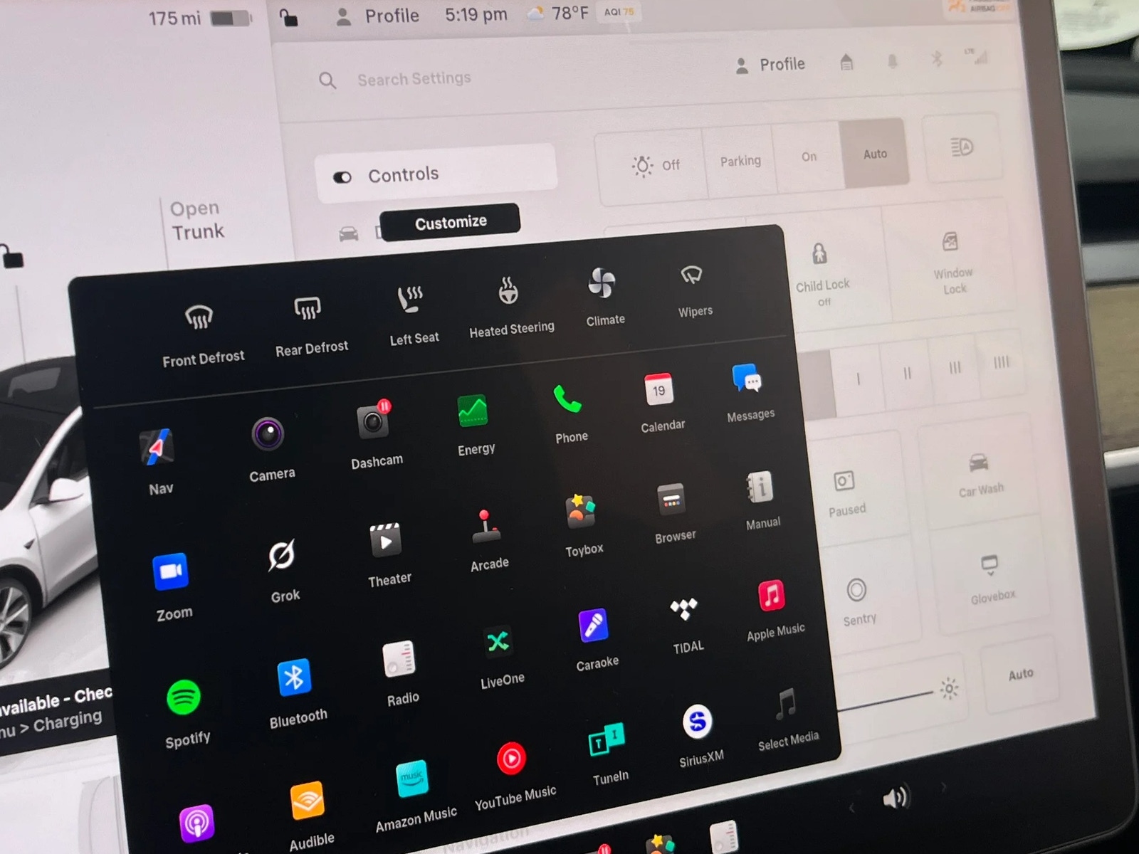 Thumbnail: 2023 Tesla Model Y - 3