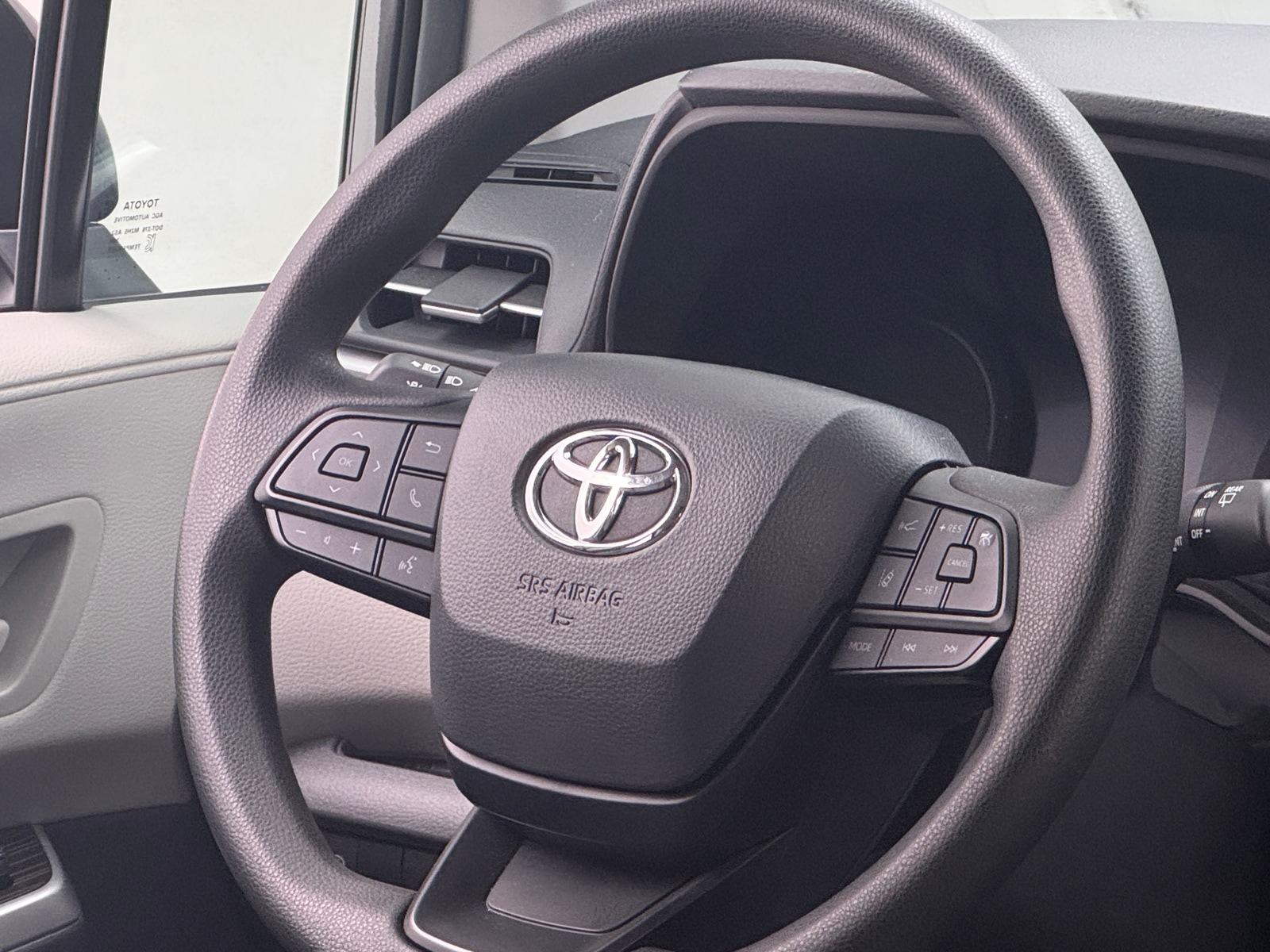 Thumbnail: 2024 Toyota Sienna - 5