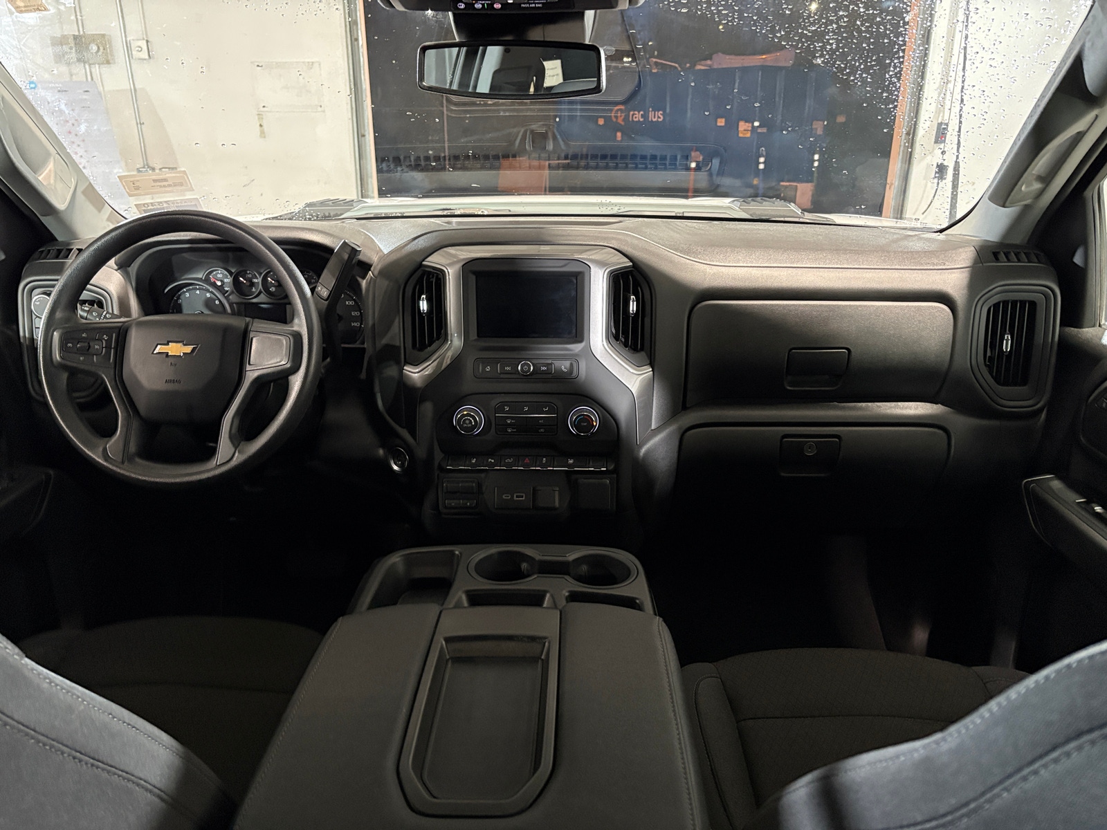 Thumbnail: 2024 Chevrolet Silverado 2500 - 3