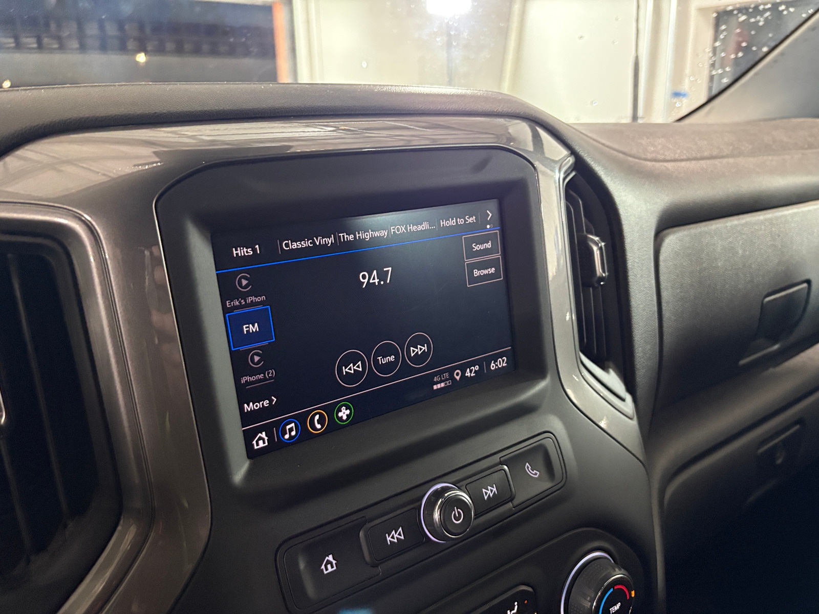 Thumbnail: 2024 Chevrolet Silverado 2500 - 4