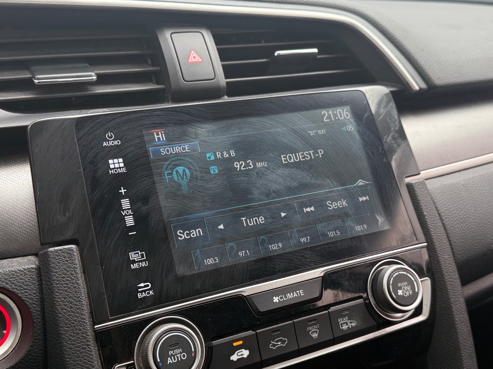 Thumbnail: 2016 Honda Civic - 4