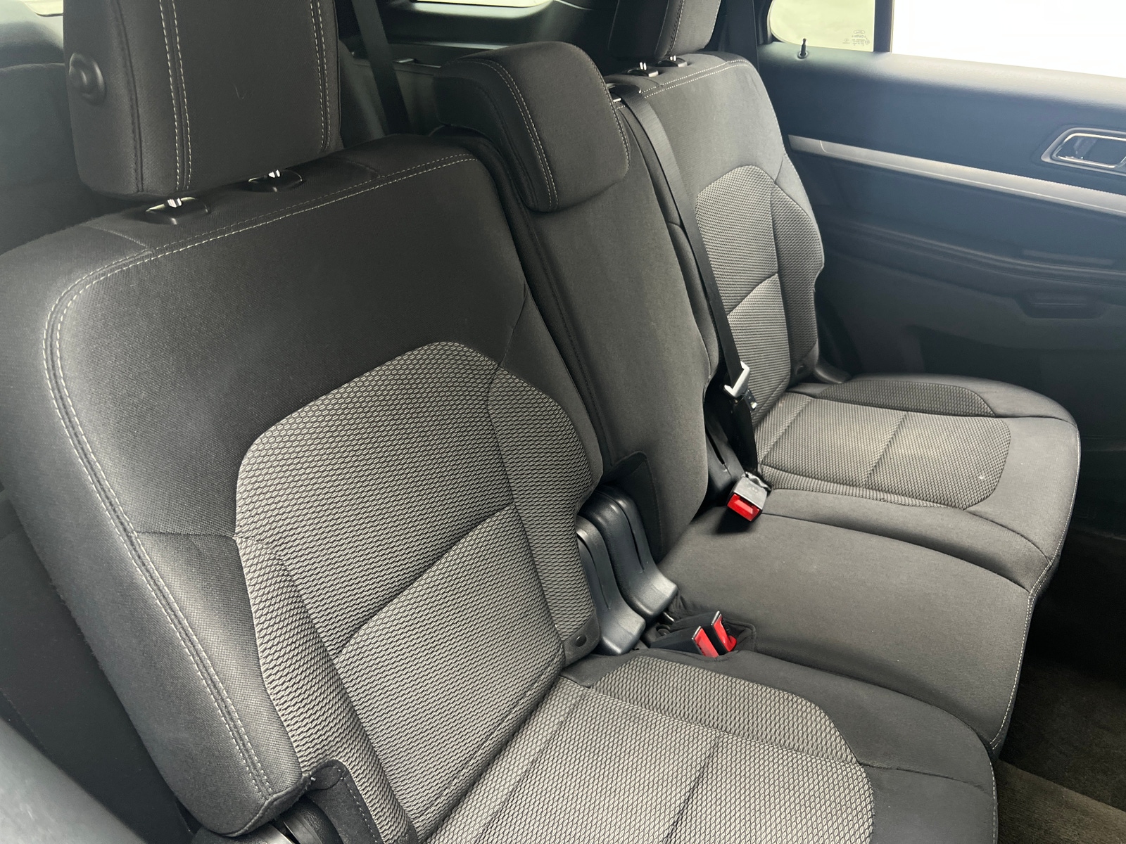 Thumbnail: 2017 Ford Explorer - 6