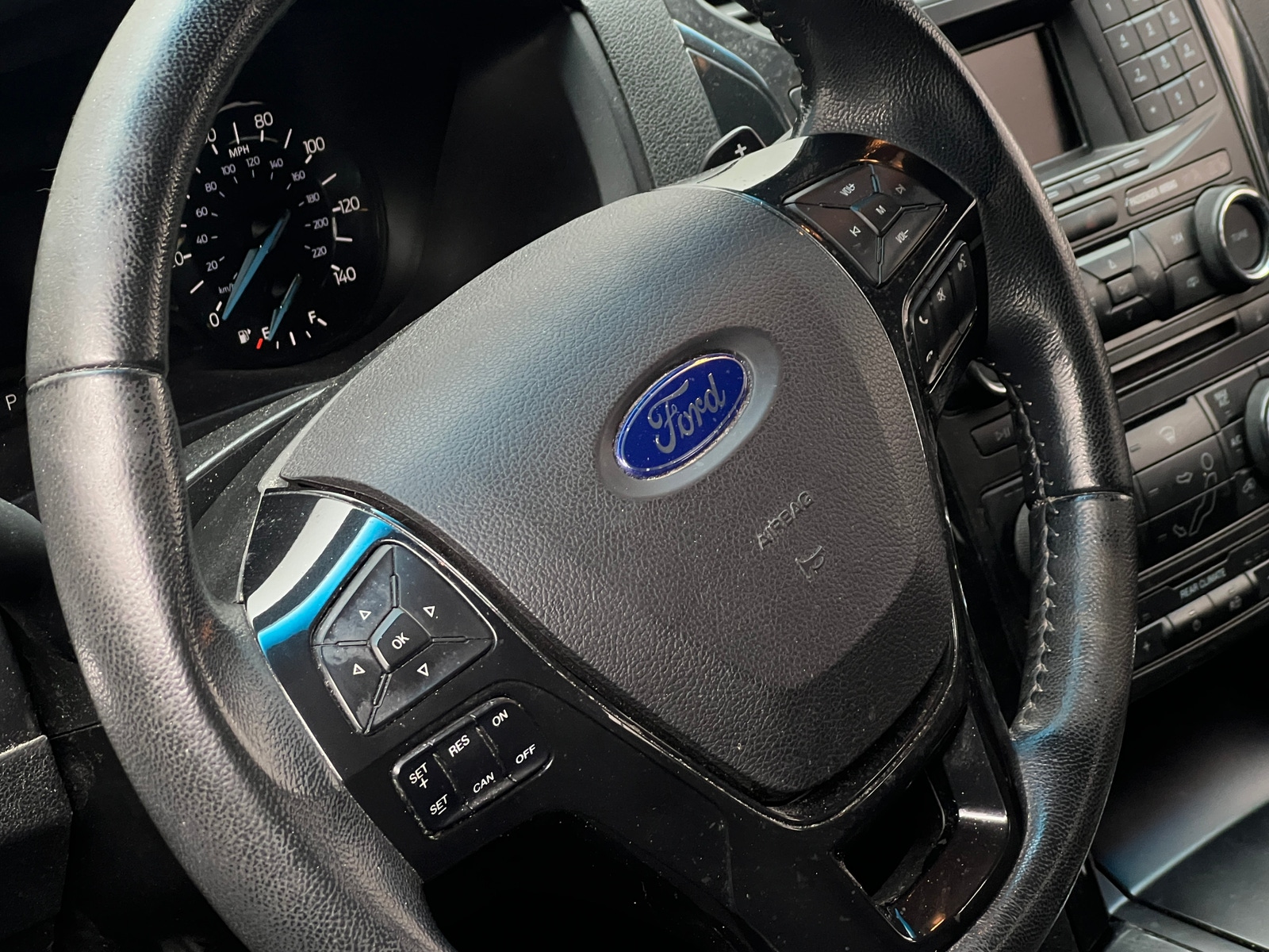 Thumbnail: 2017 Ford Explorer - 5