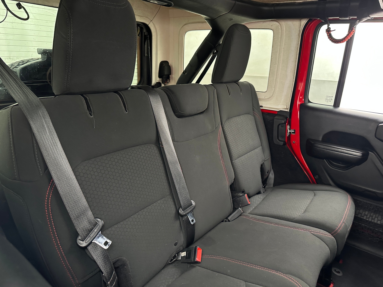 Thumbnail: 2018 Jeep Wrangler - 6