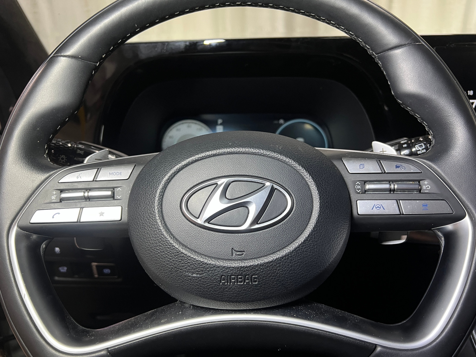 Thumbnail: 2023 Hyundai Palisade - 4