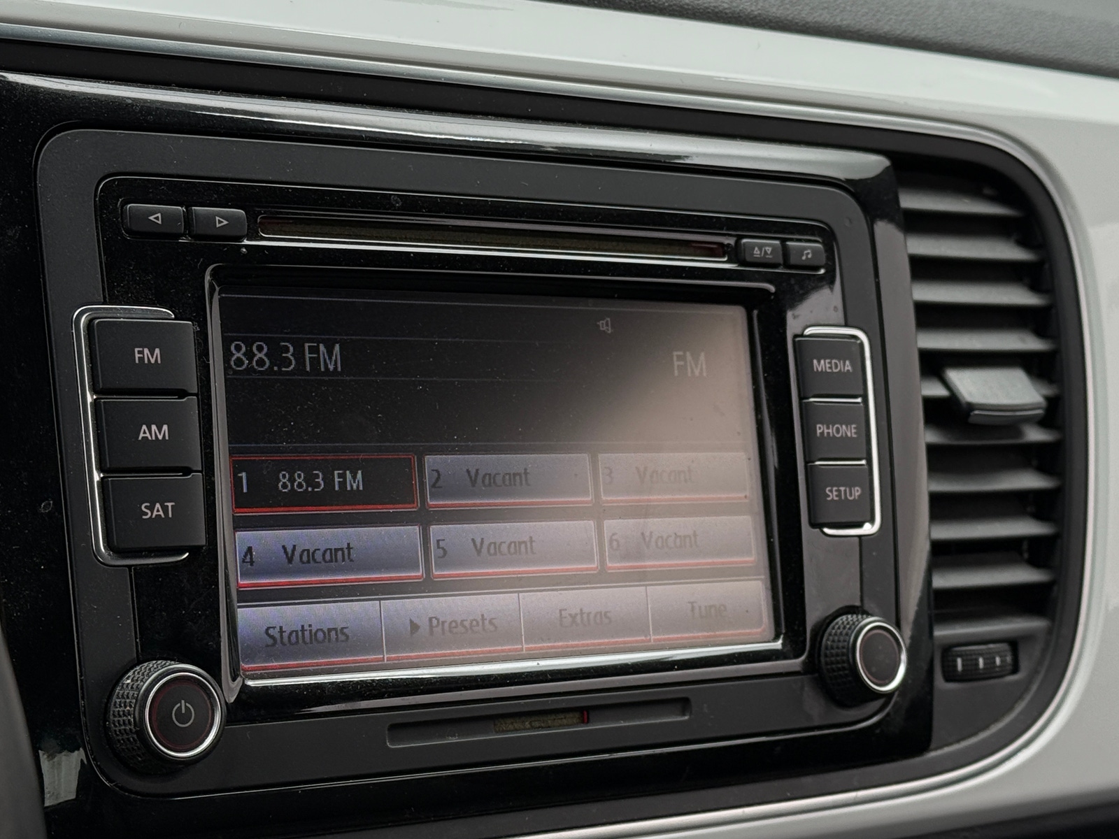 Thumbnail: 2015 Volkswagen Beetle - 2