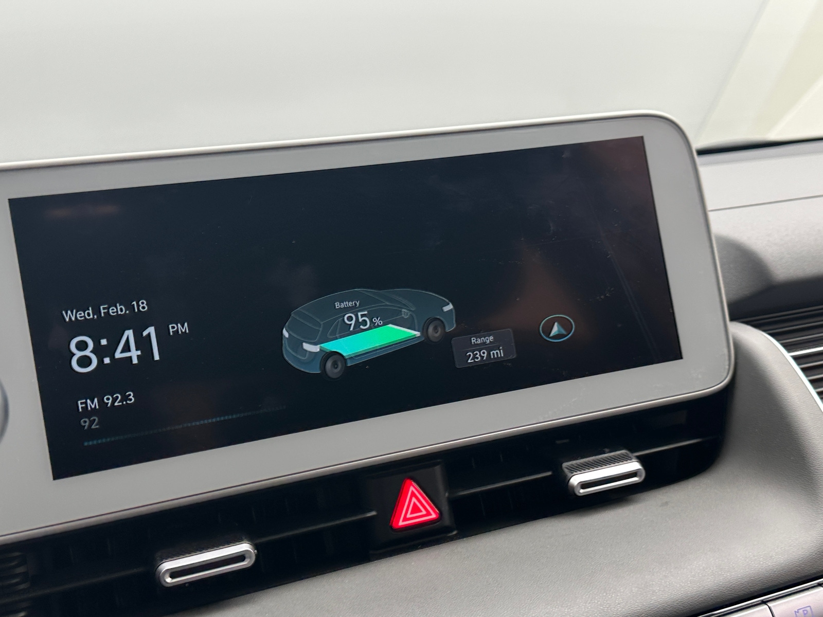 Thumbnail: 2022 Hyundai Ioniq 5 - 4